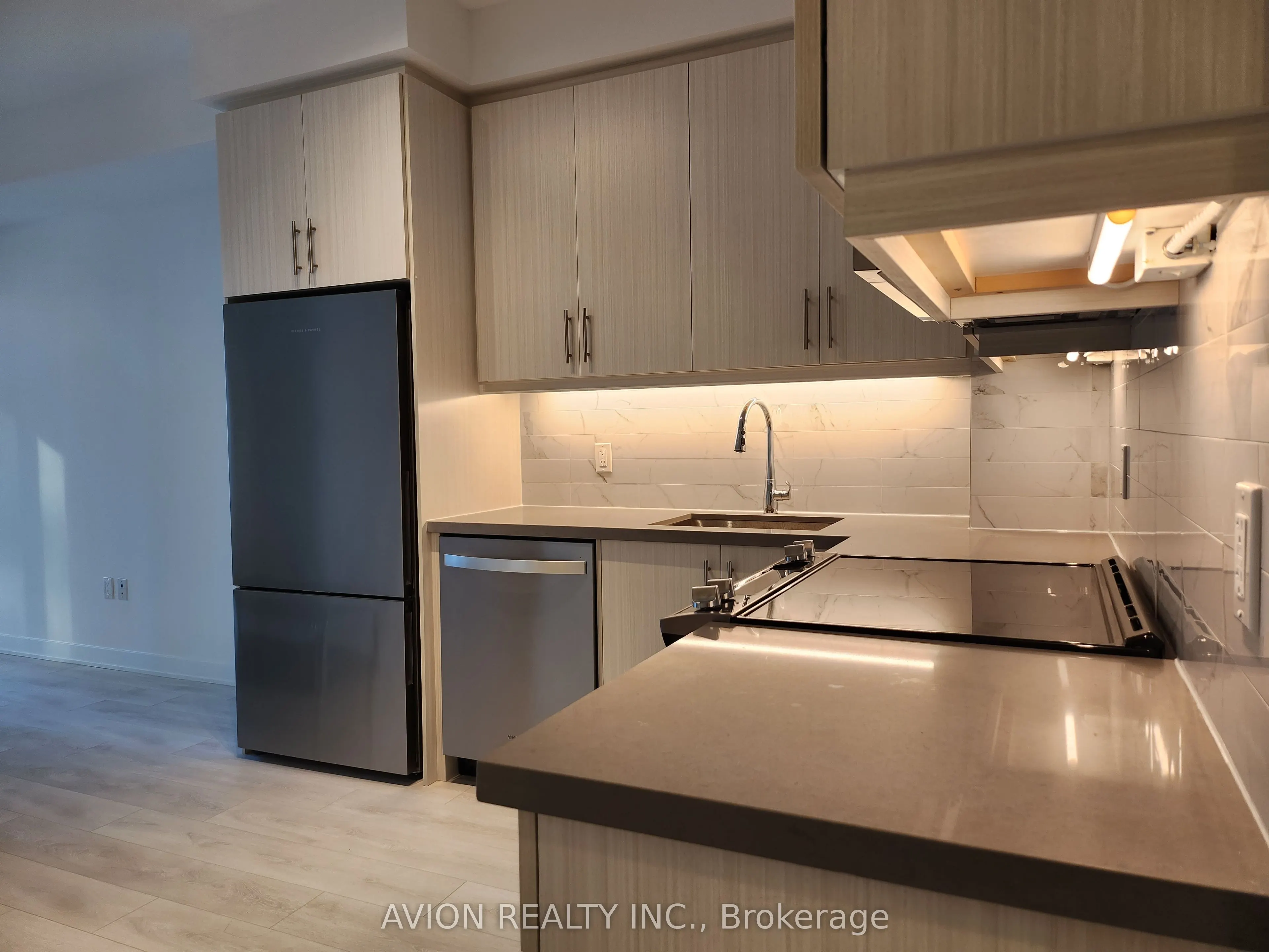 85 Oneida Crescent, #unit #610