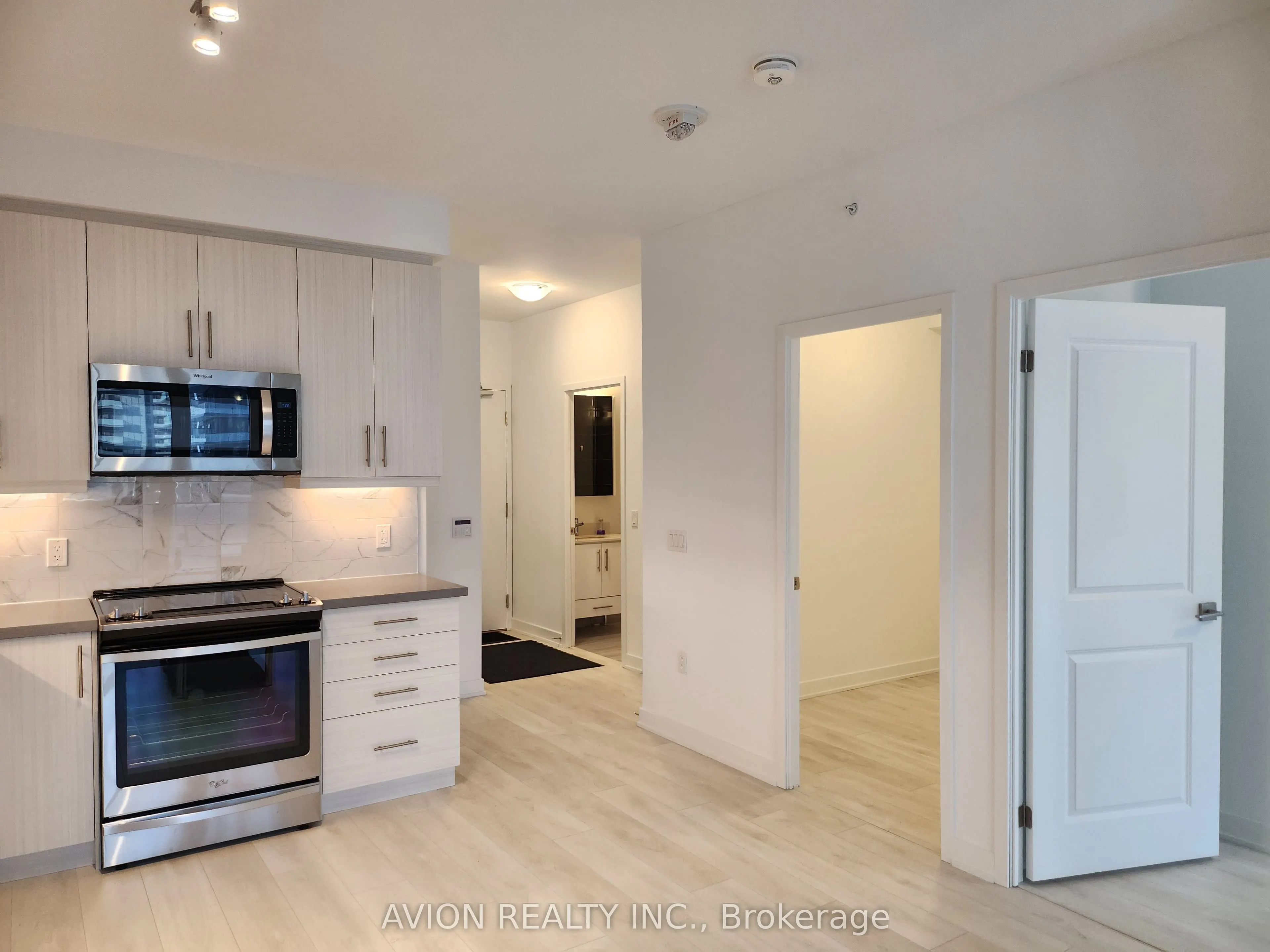 85 Oneida Crescent, #unit #610