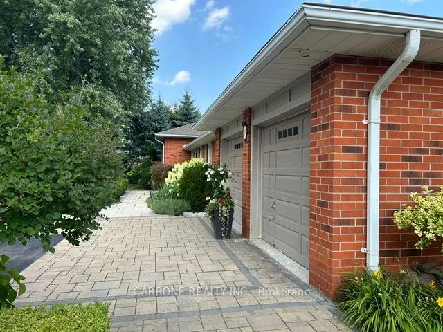 335 Forde Crescent