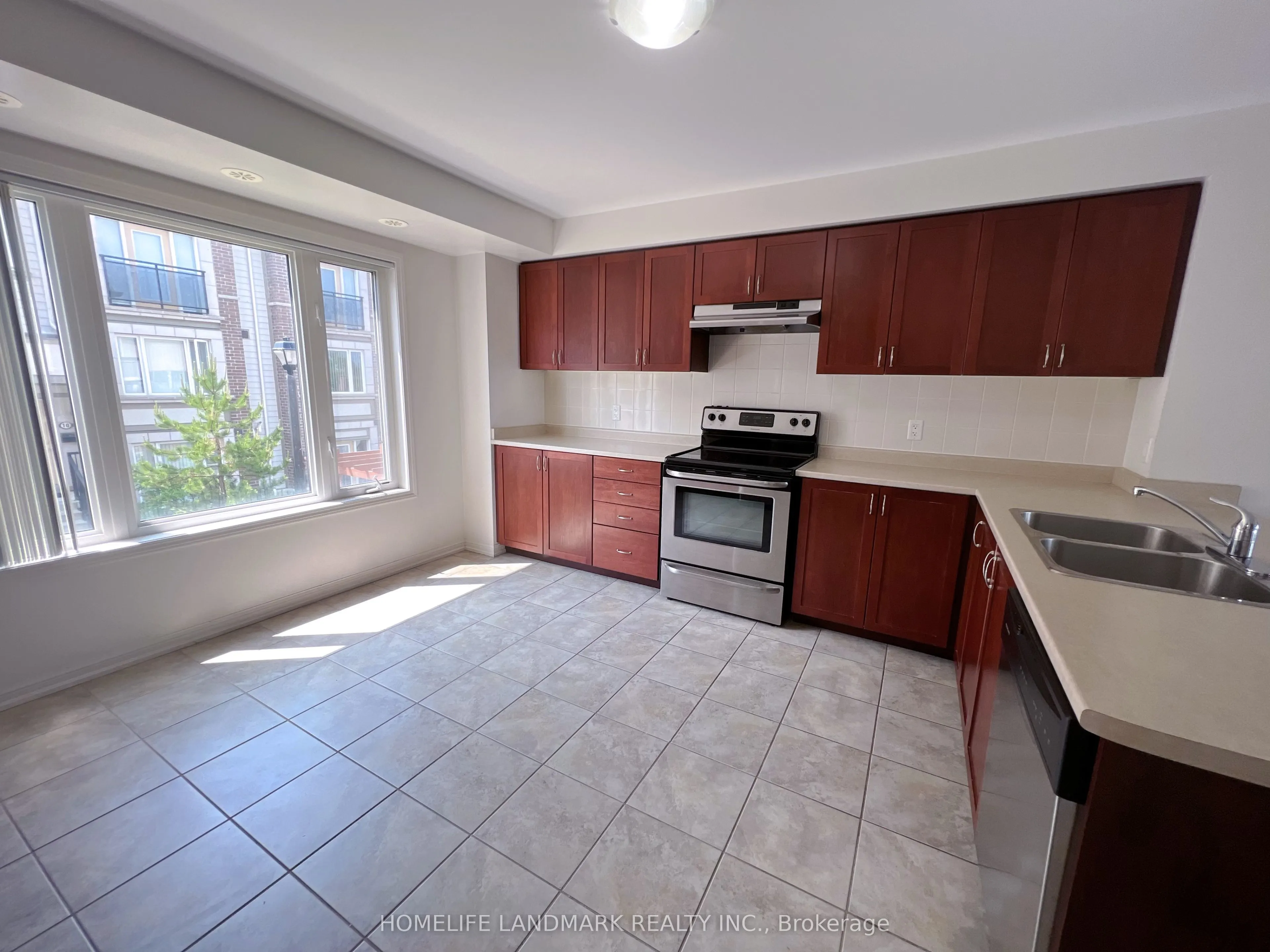 55 Burton Howard Drive, #14