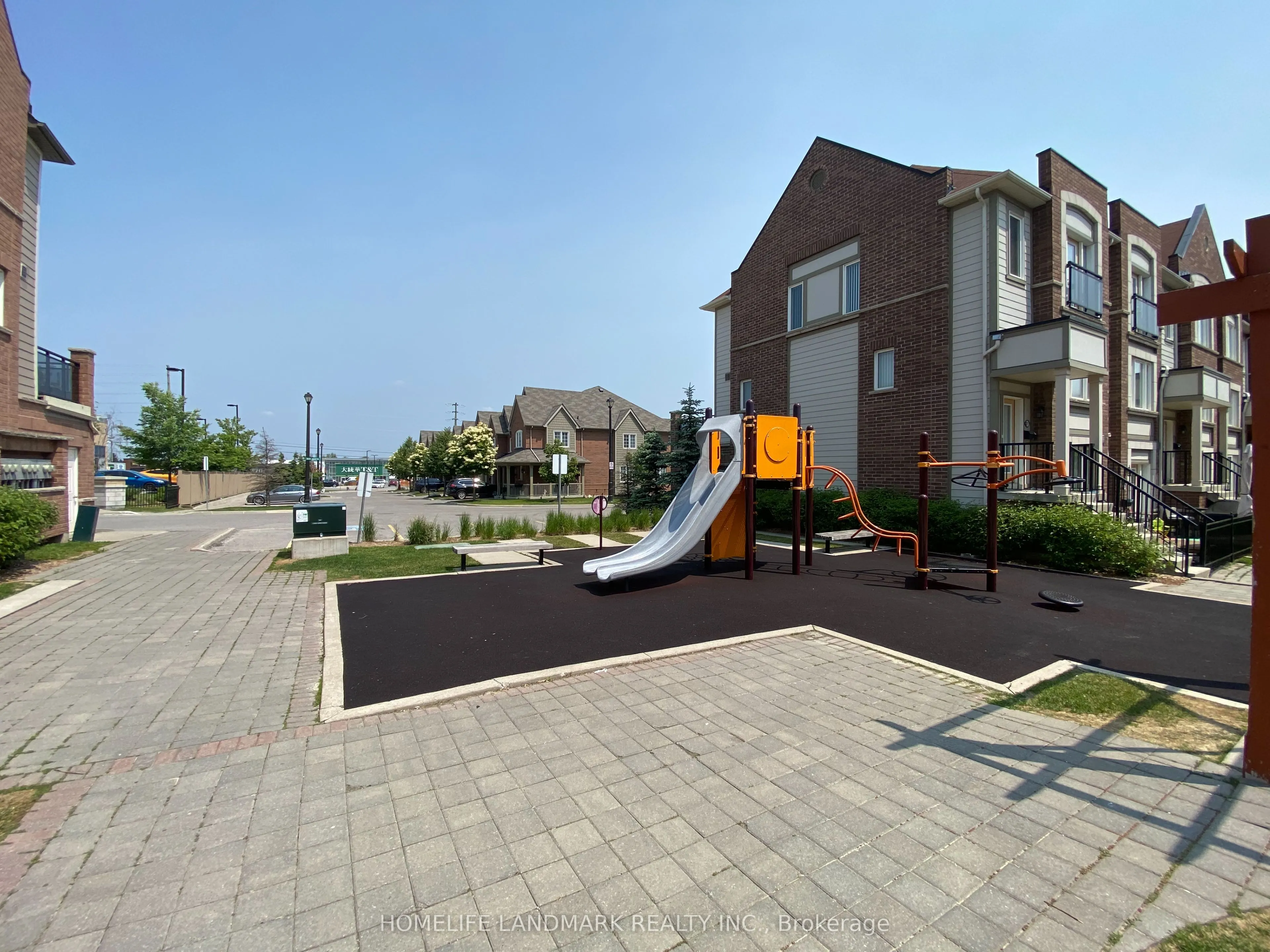 55 Burton Howard Drive, #14