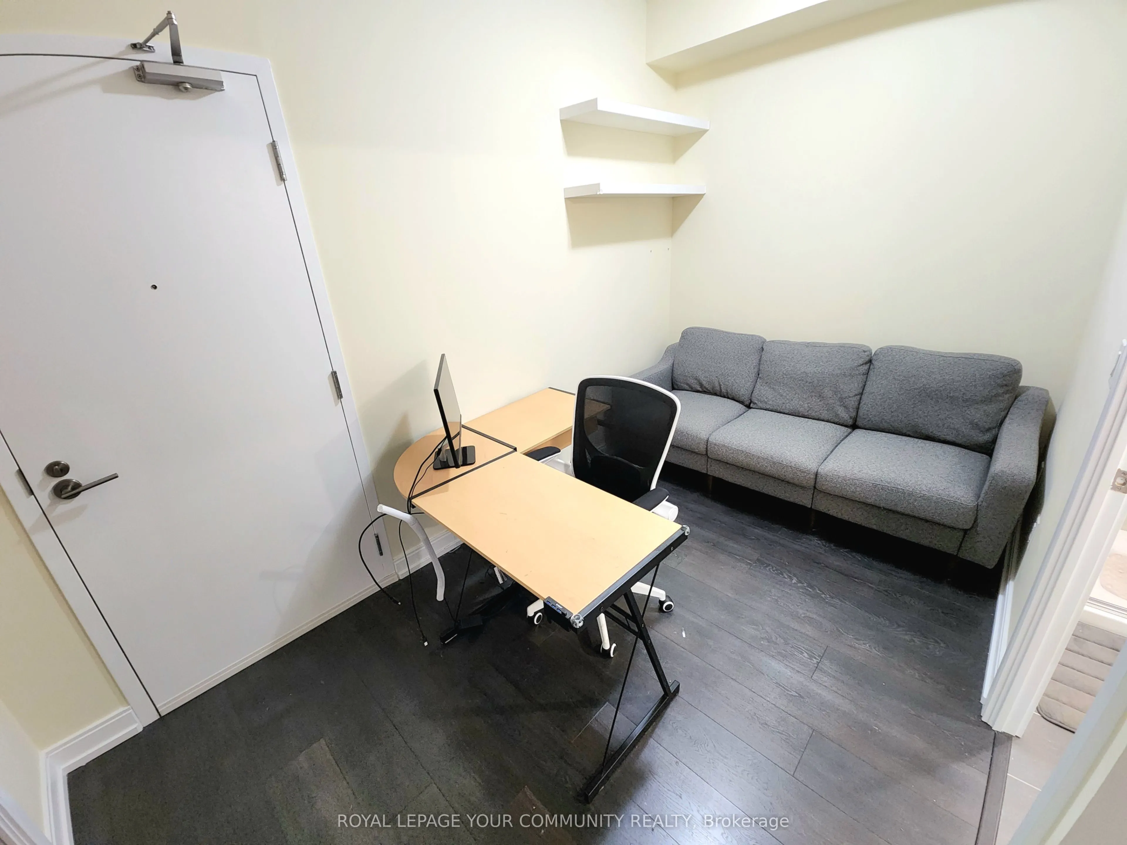 540 Bur Oak Avenue, #619