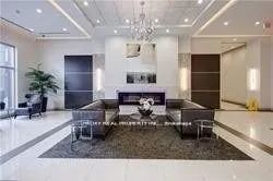 7165 Yonge Street S, #215