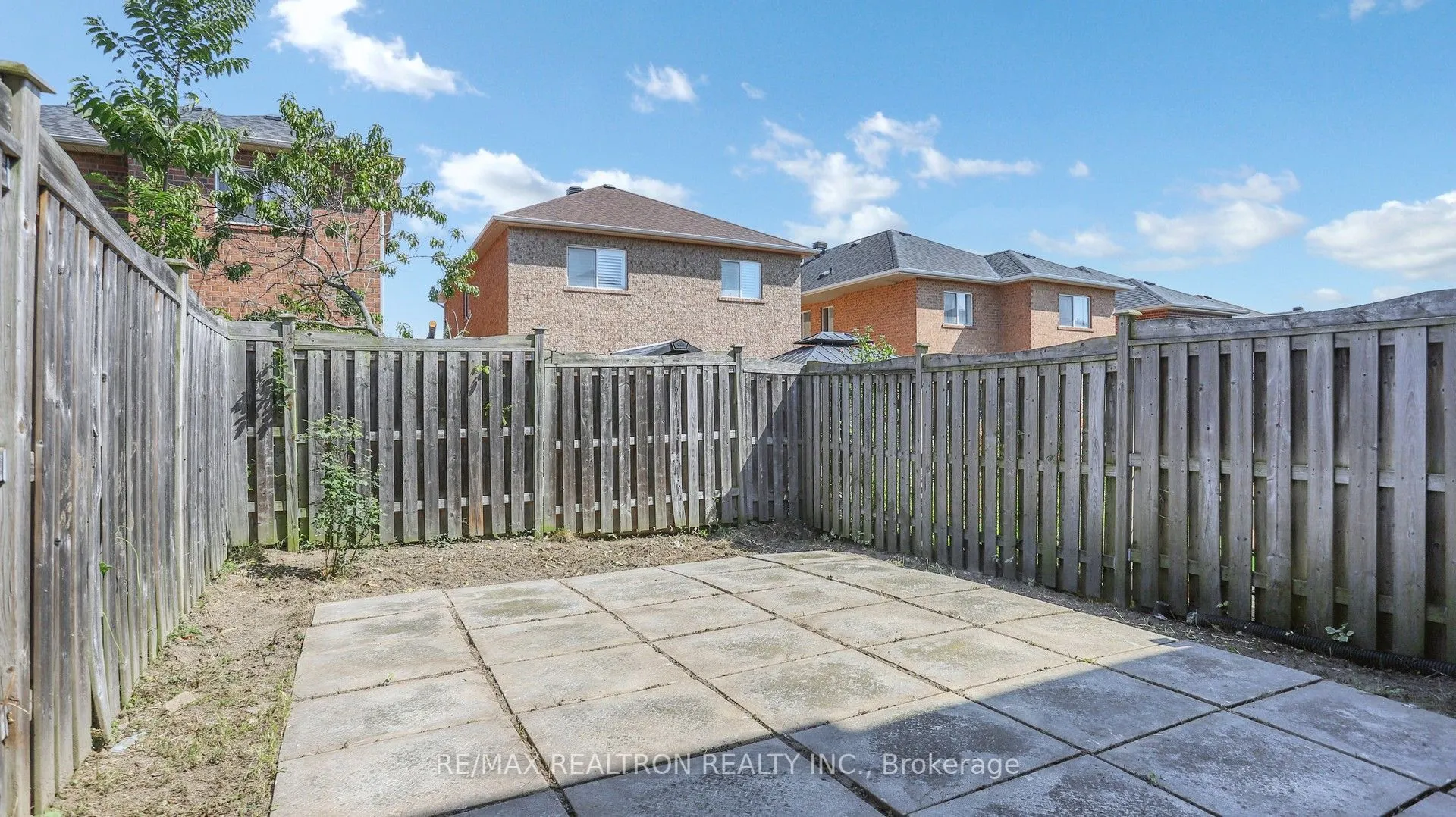 70 Maffey Crescent