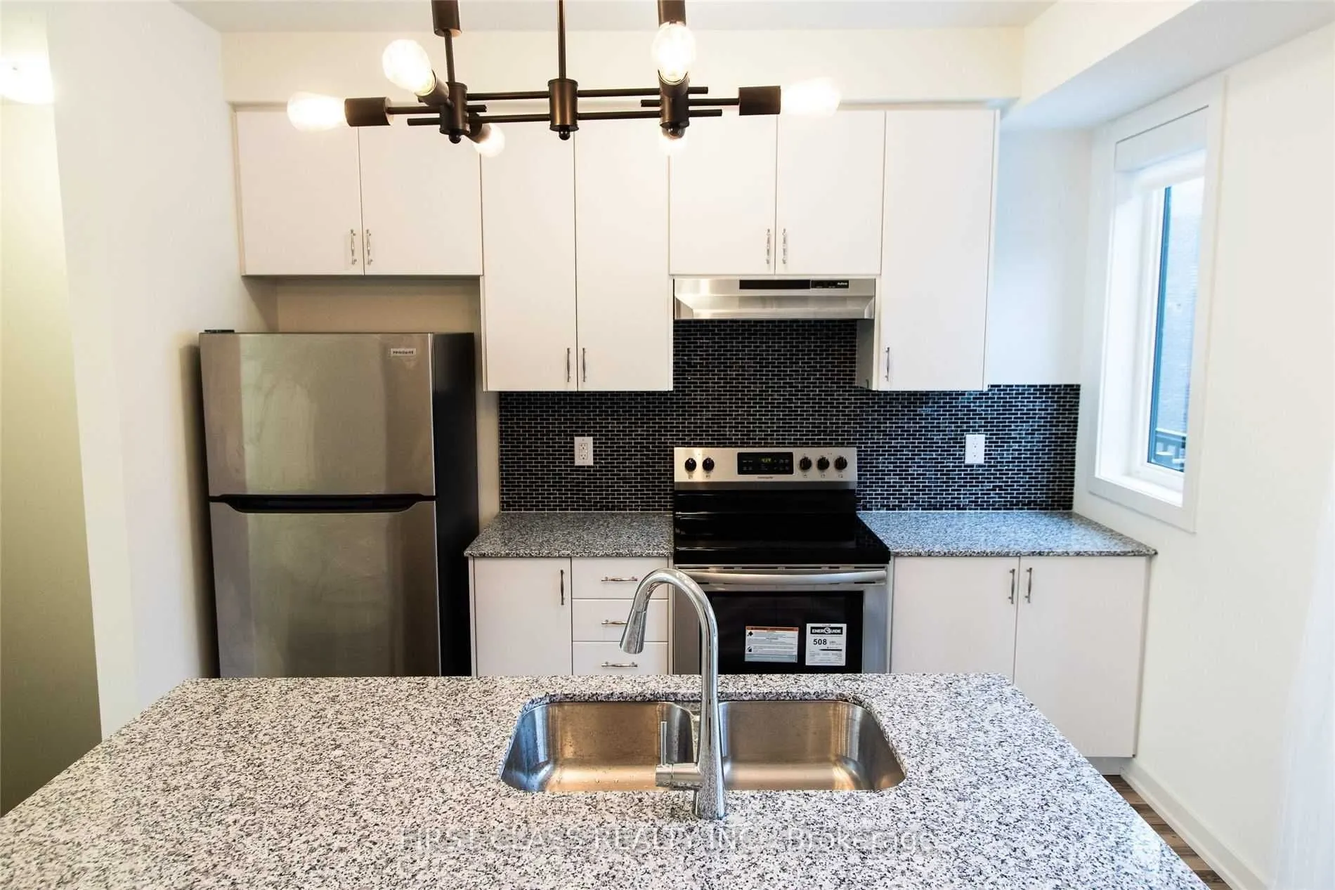 370 Red Maple Road, #26
