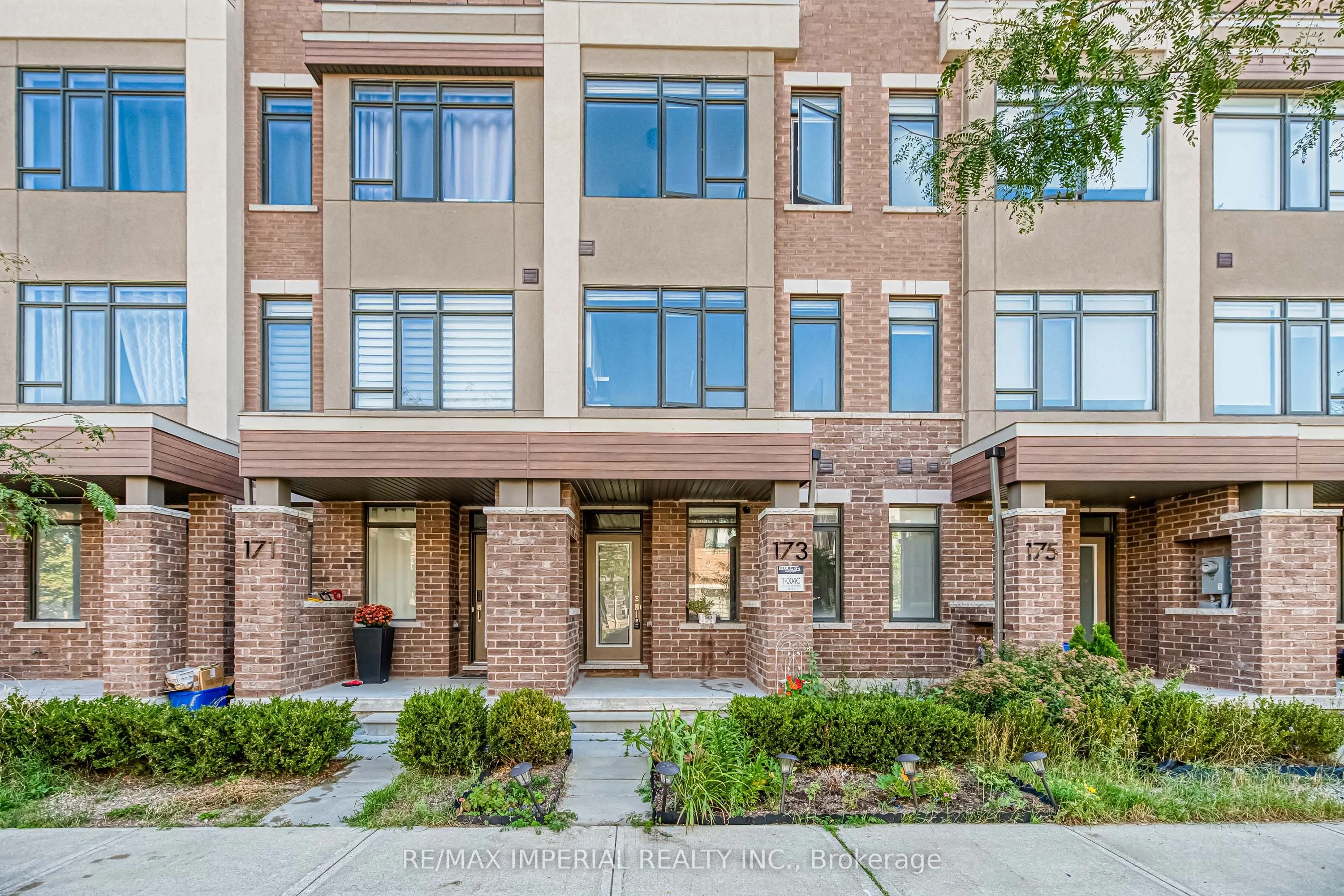 173 Salterton Circle