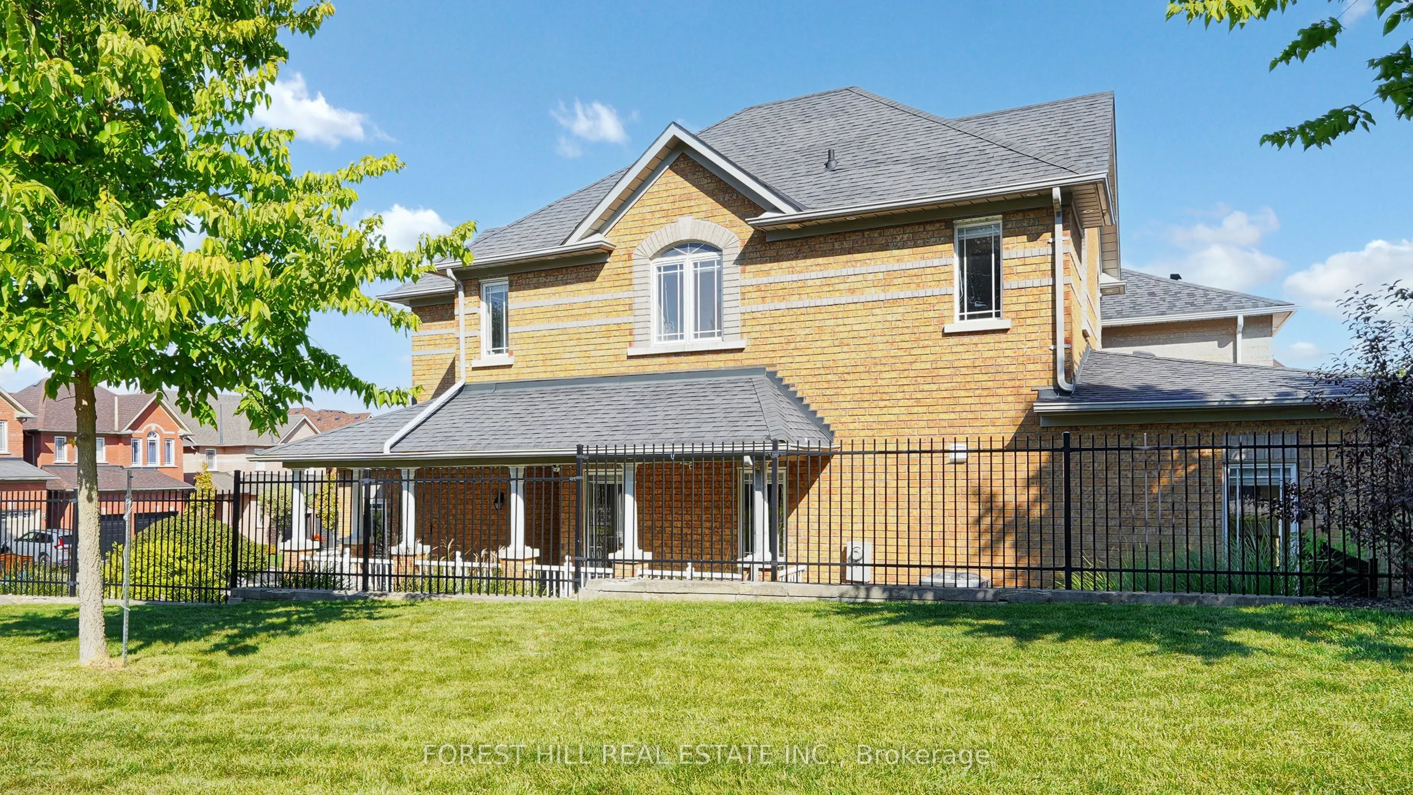 35 Bel Canto Crescent