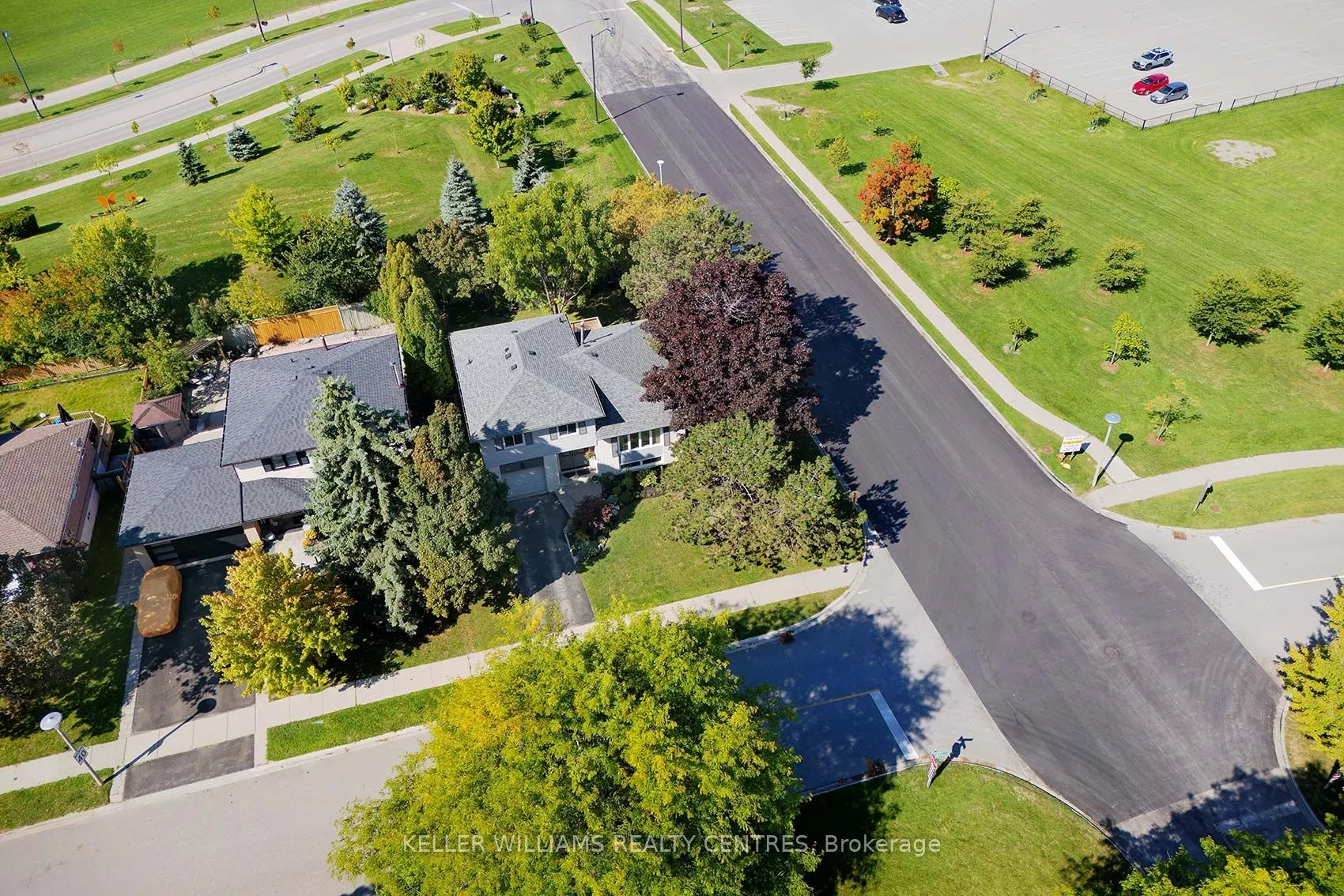 90 Thicketwood Boulevard