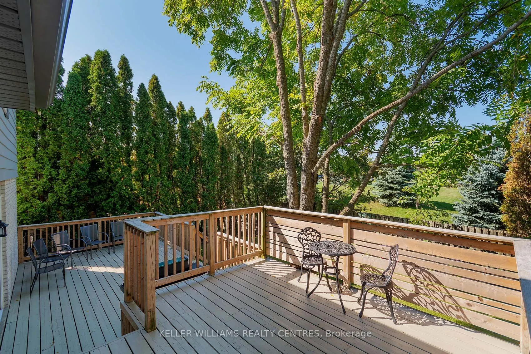 90 Thicketwood Boulevard