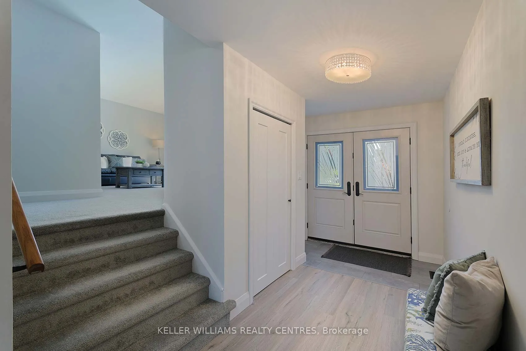 90 Thicketwood Boulevard