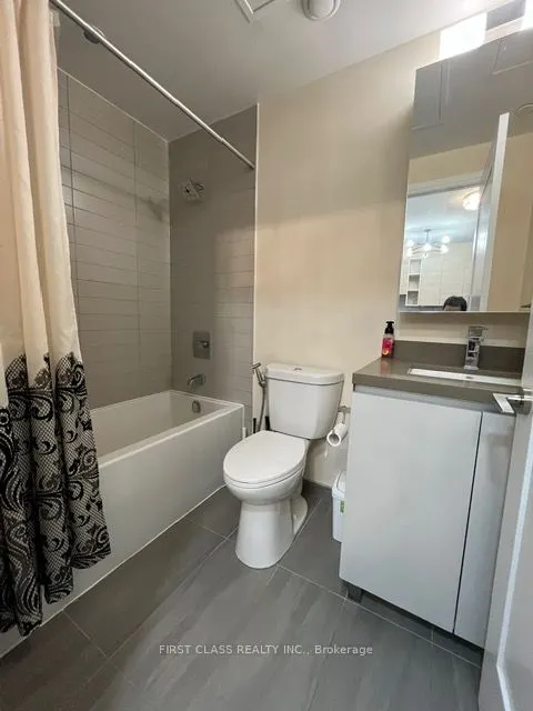 396 7 Highway E, #812