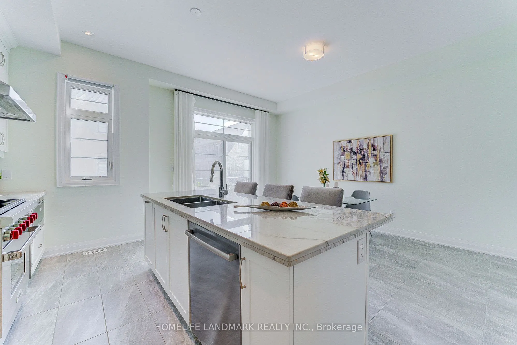 4199 Major Mackenzie Drive
