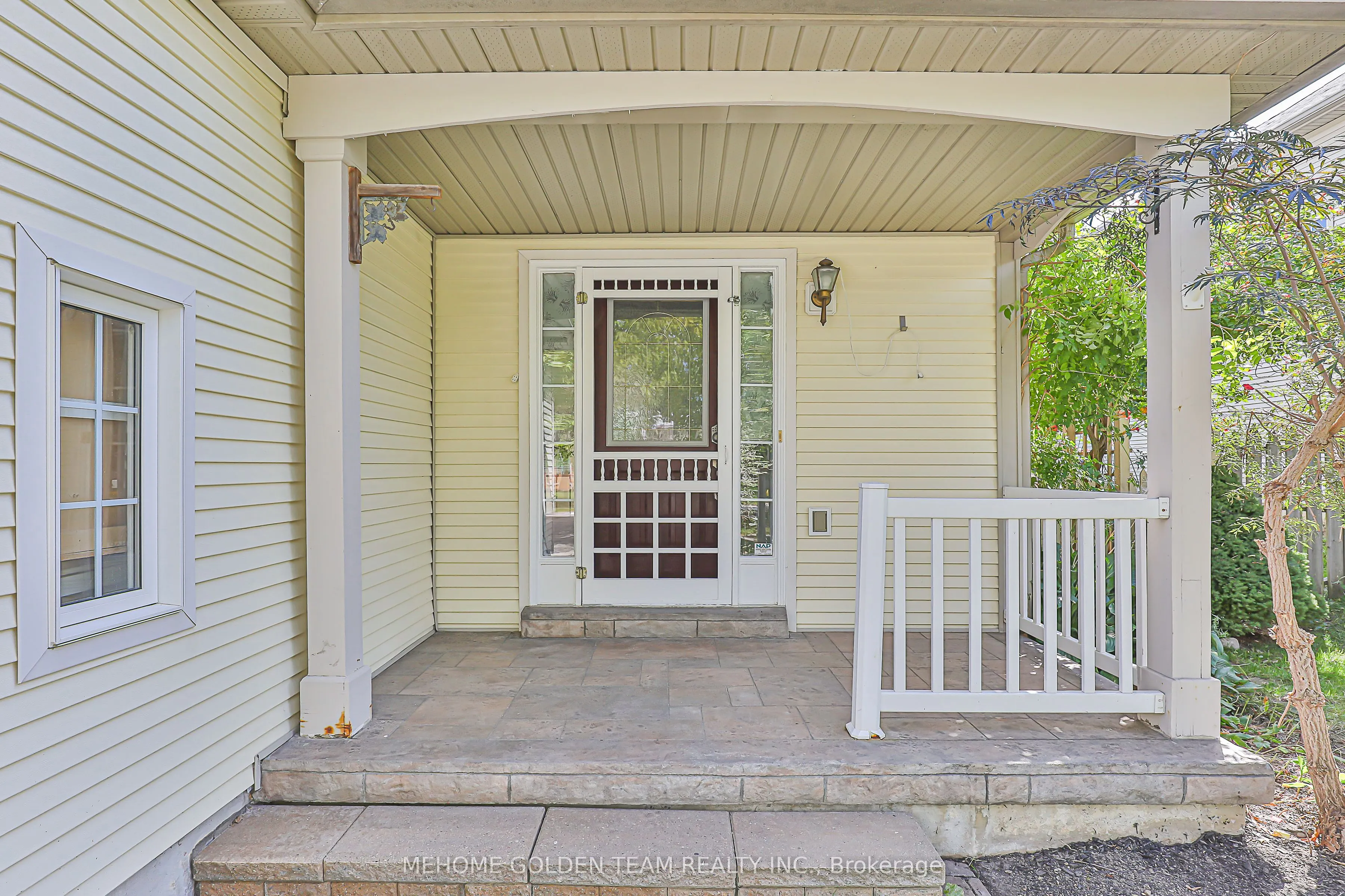 20 Brecken Drive