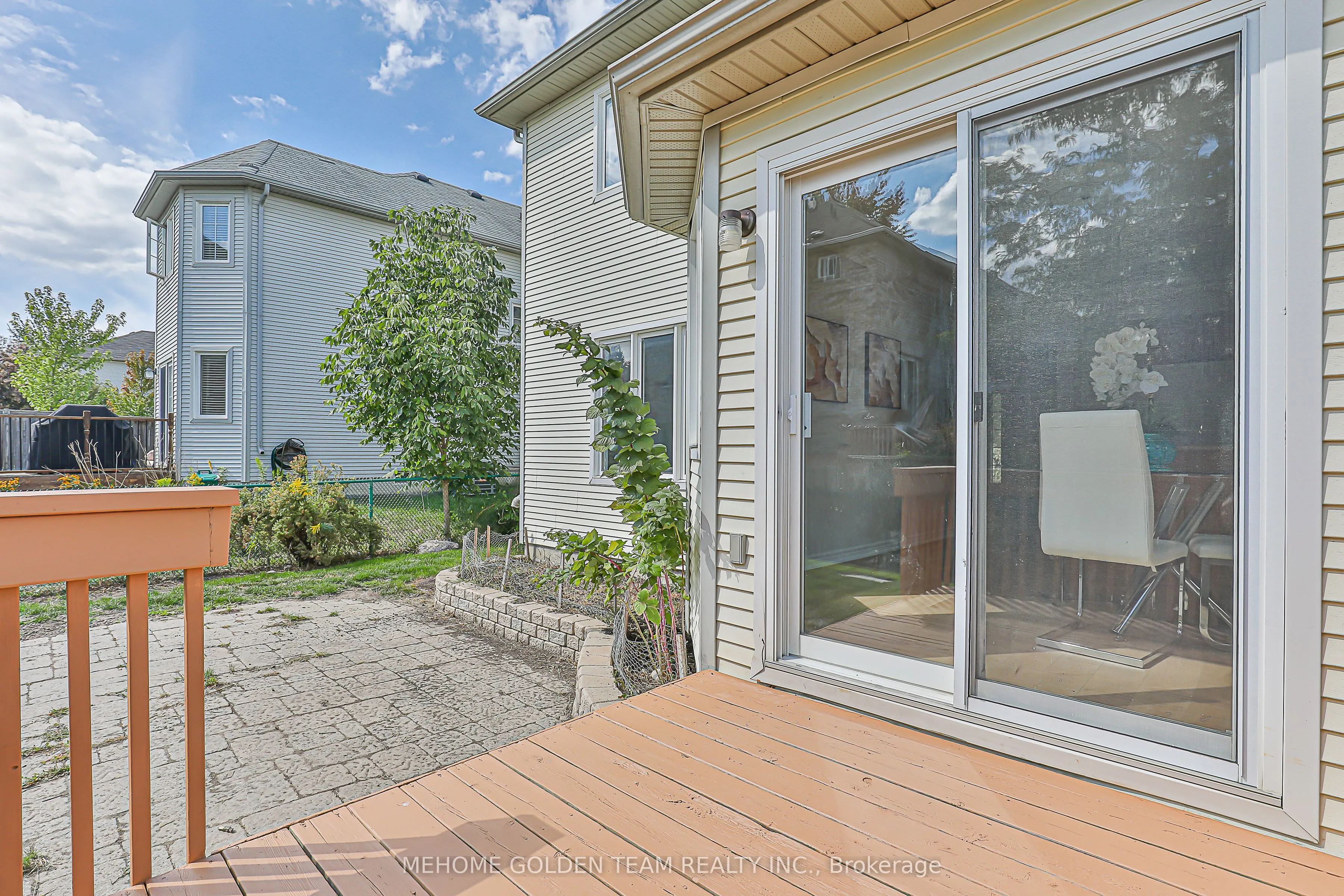 20 Brecken Drive