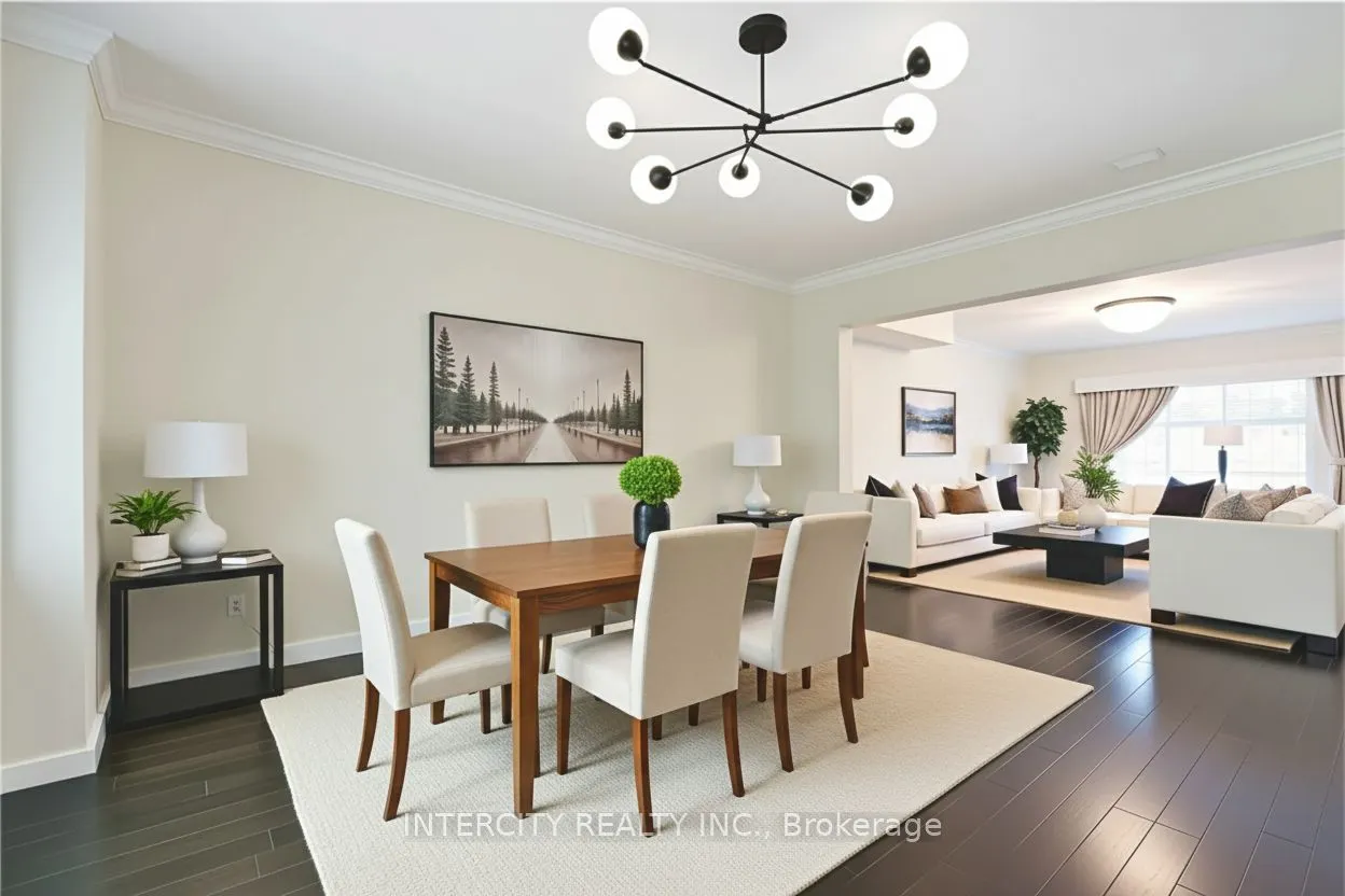 85 Houseman Crescent