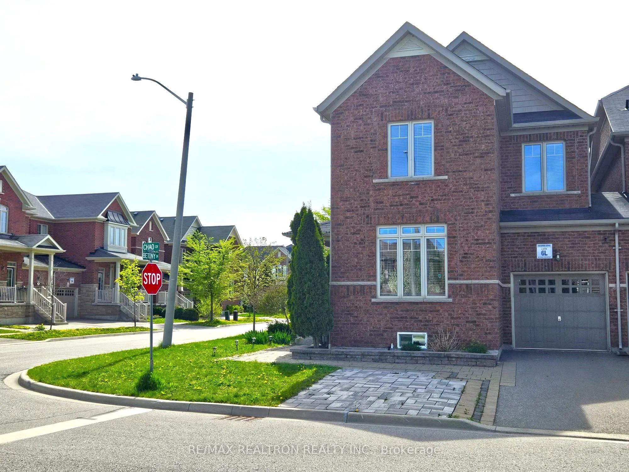59 Chao Crescent