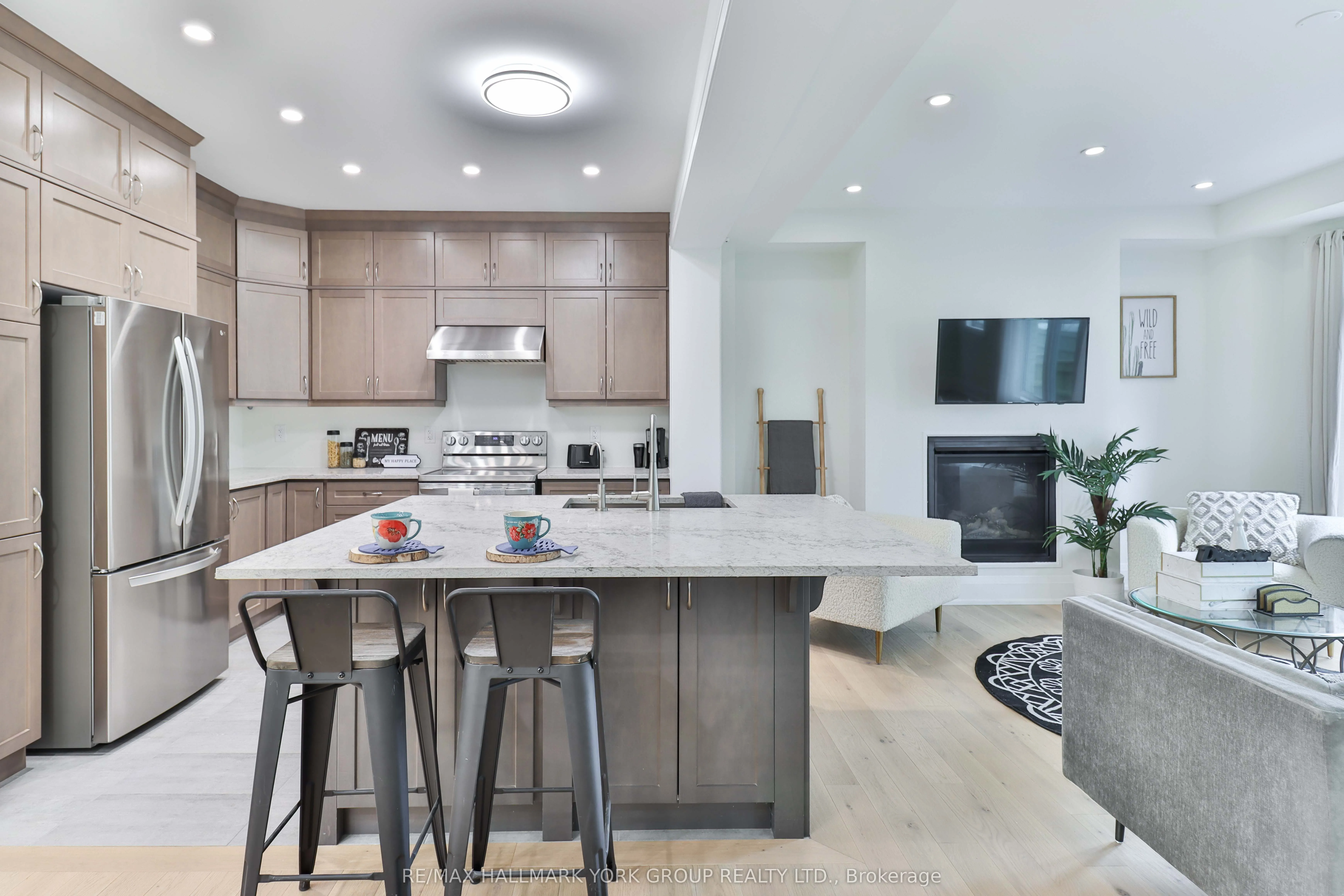249 Beaverbrae Drive