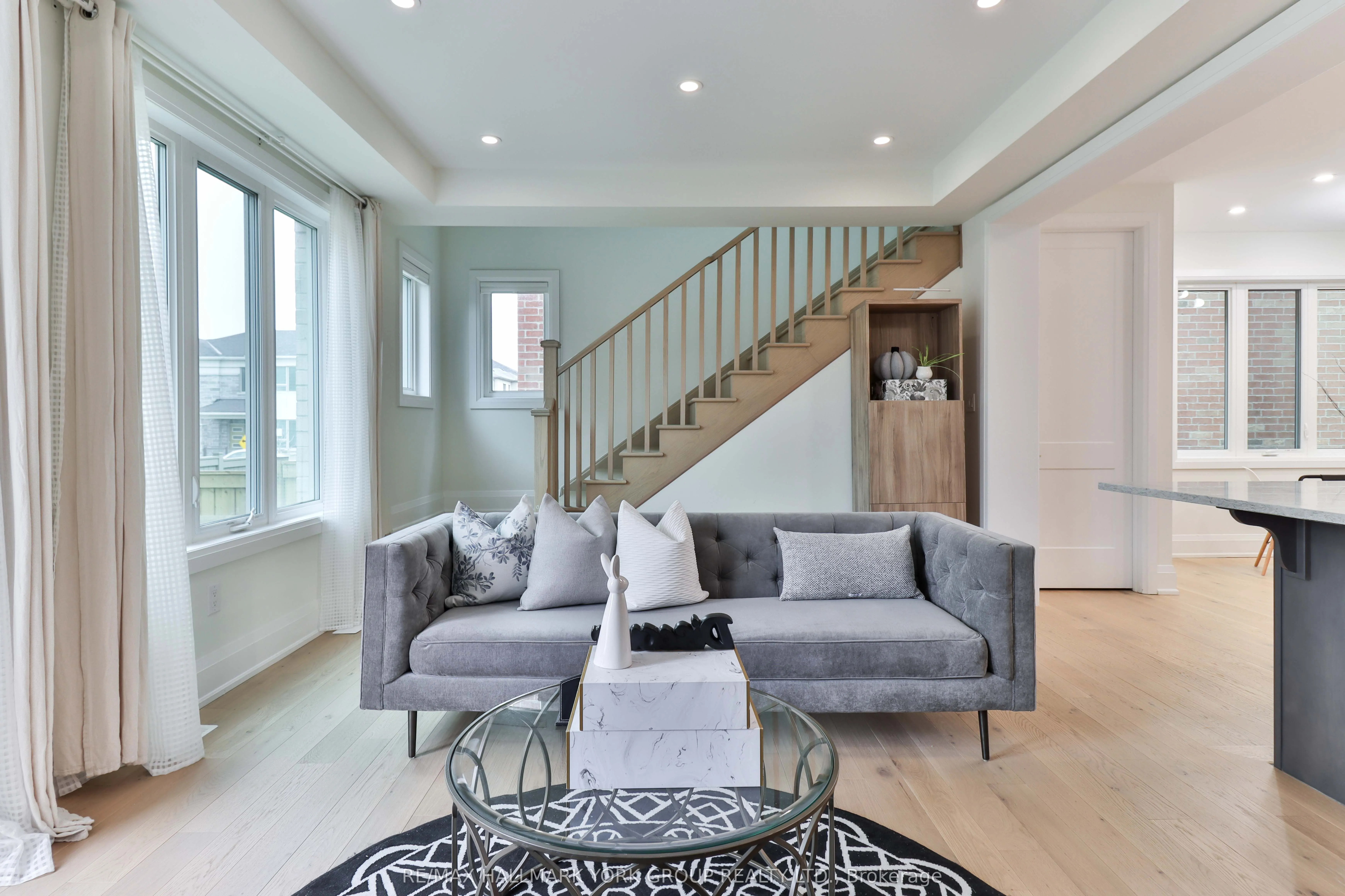 249 Beaverbrae Drive
