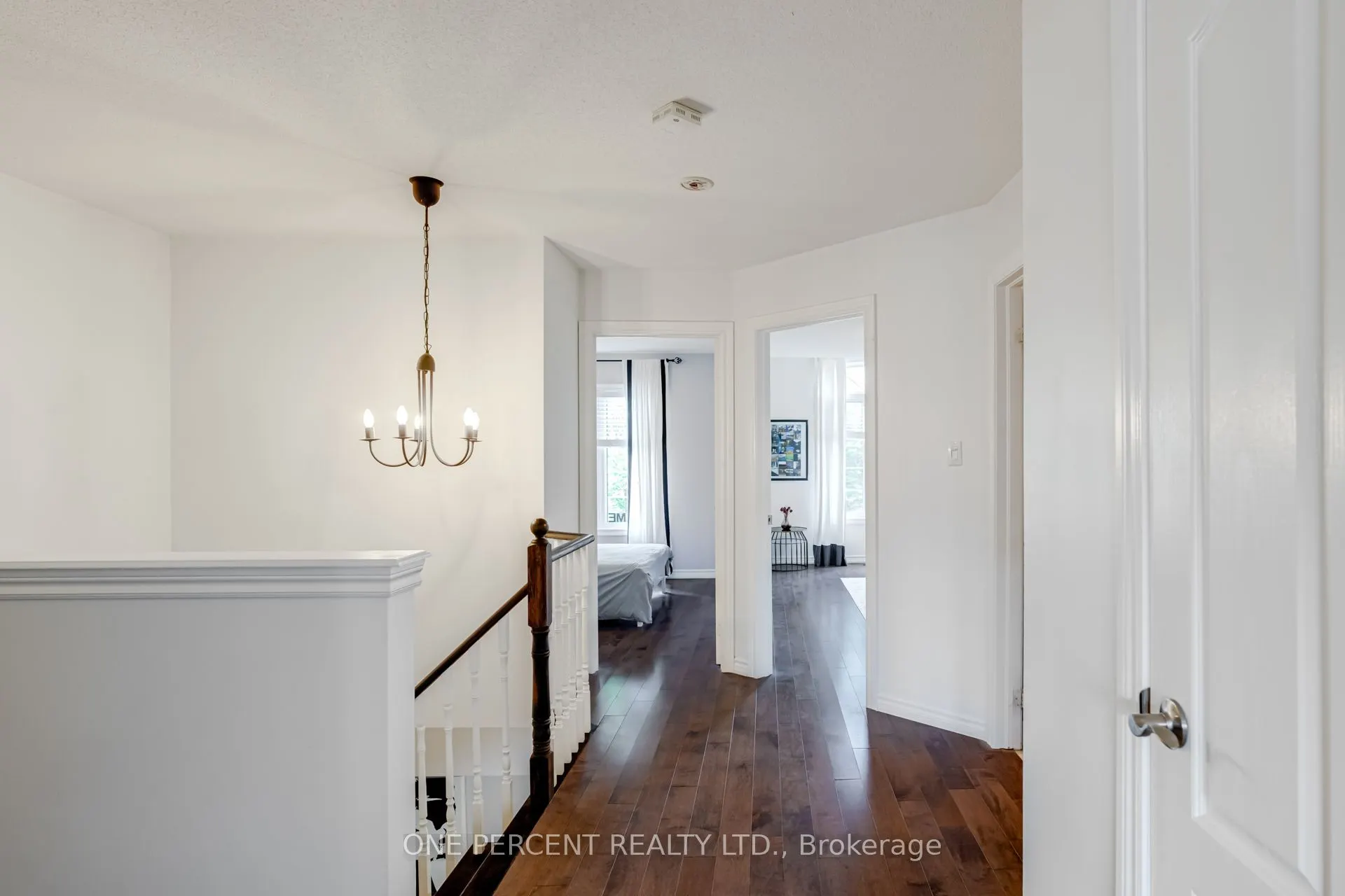 64 Lander Crescent