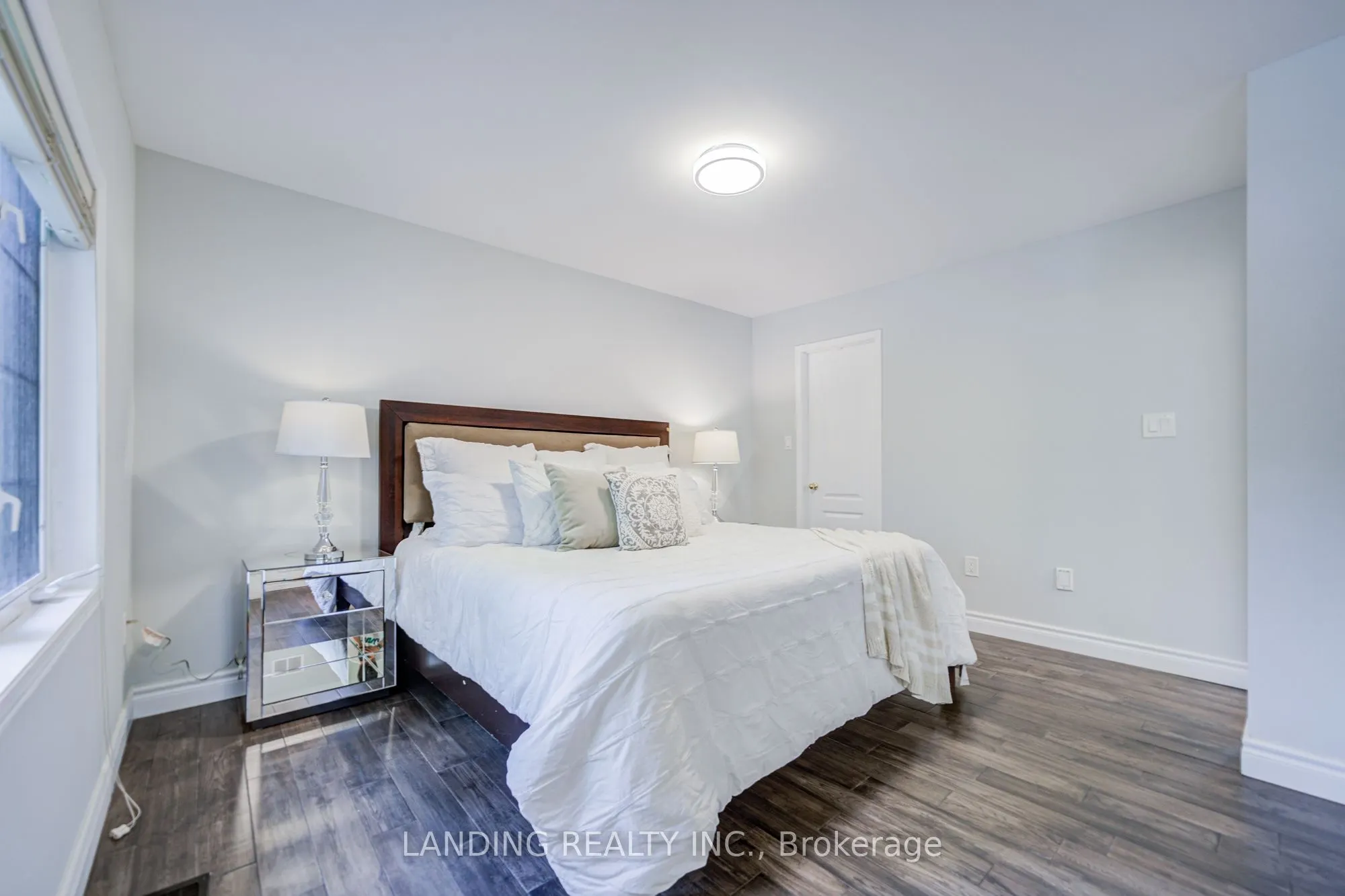 483 Menczel Crescent