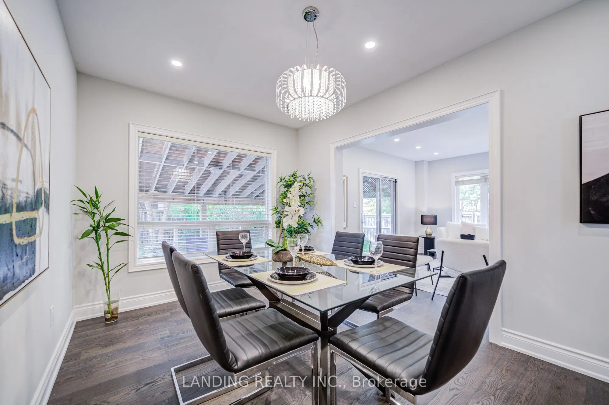 483 Menczel Crescent
