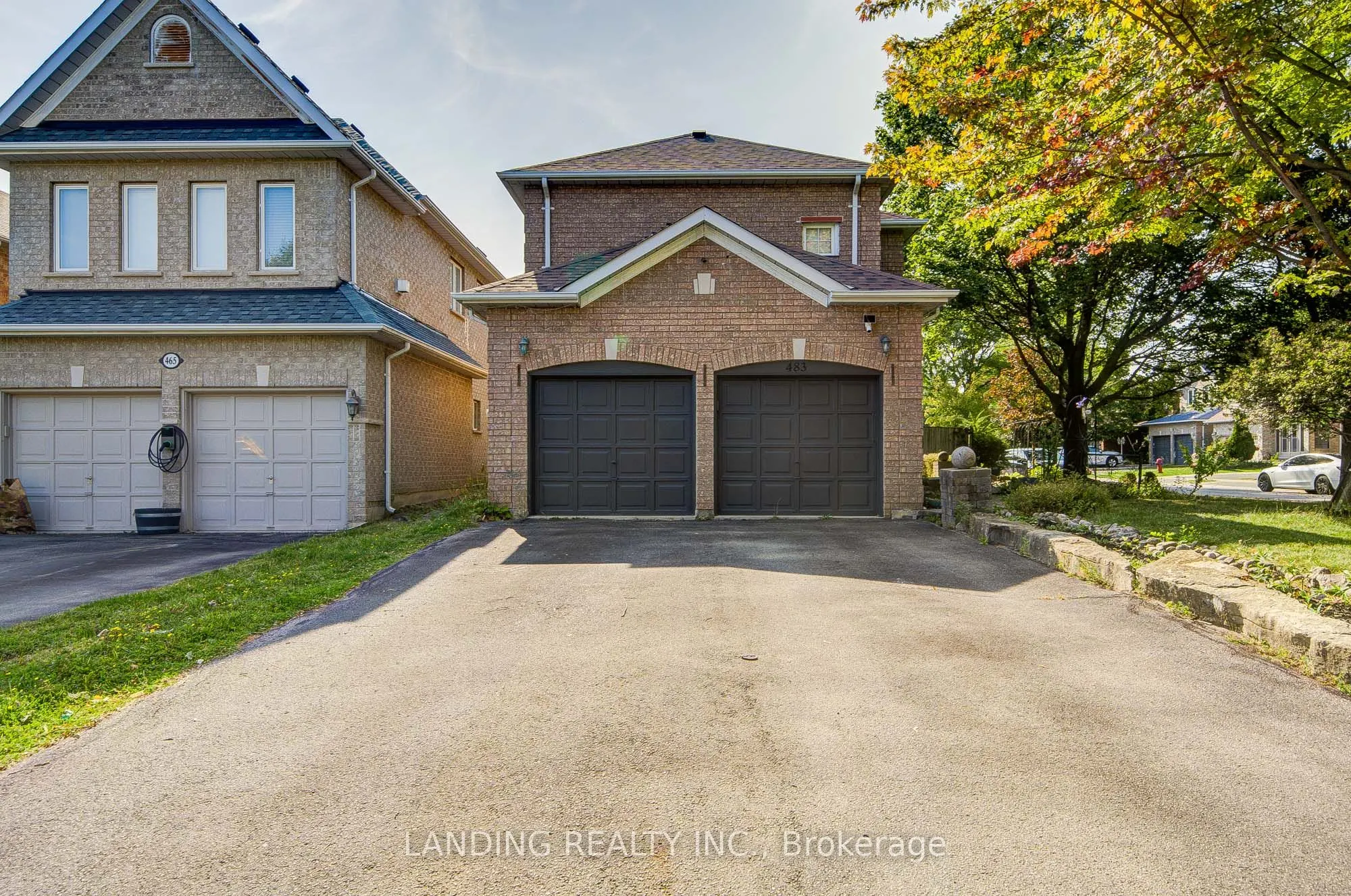 483 Menczel Crescent