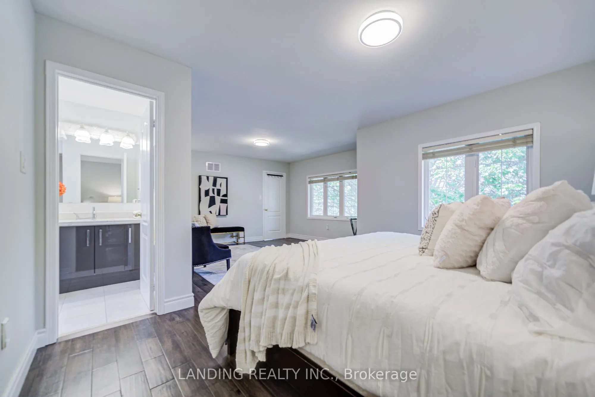 483 Menczel Crescent