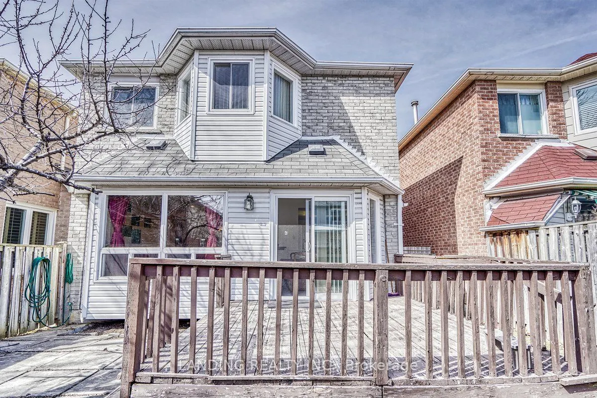 63 Ramblewood Lane