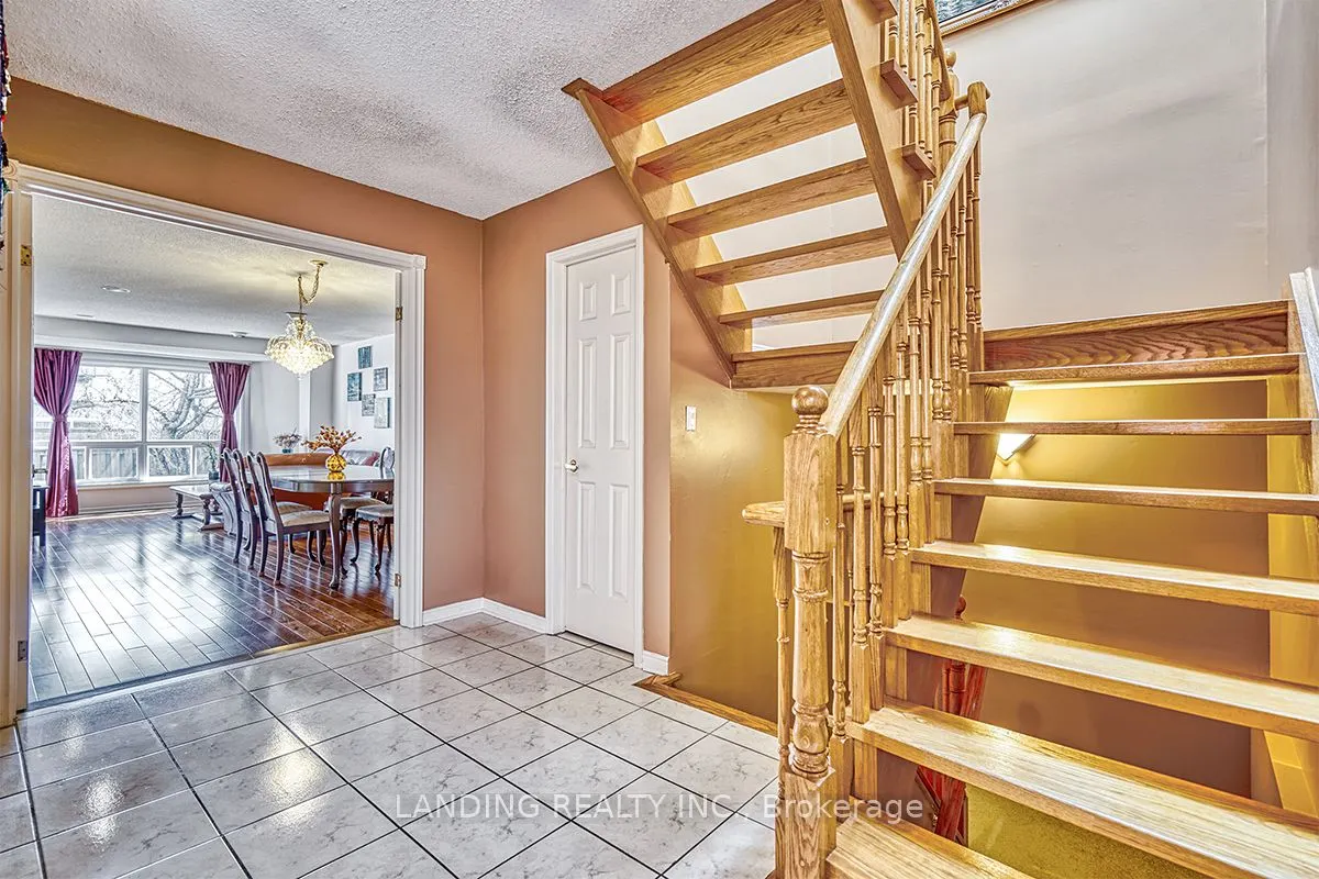 63 Ramblewood Lane