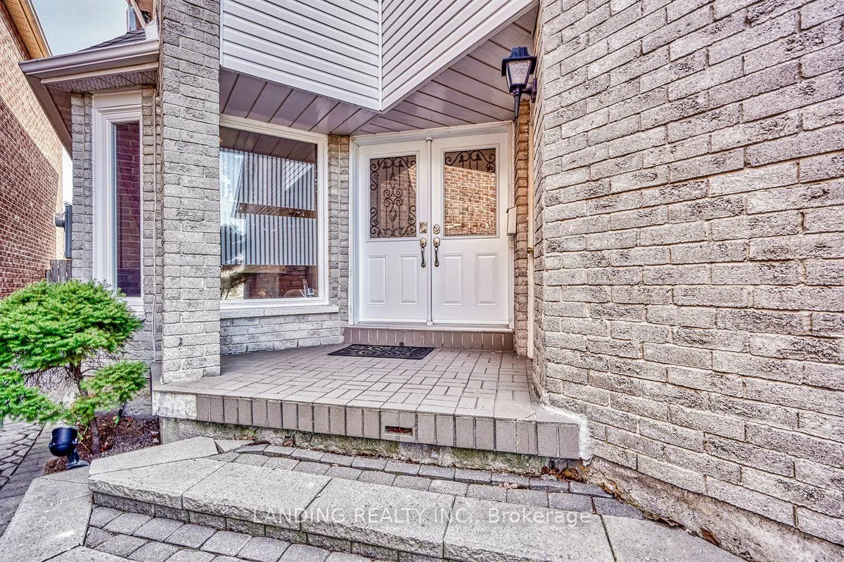 63 Ramblewood Lane