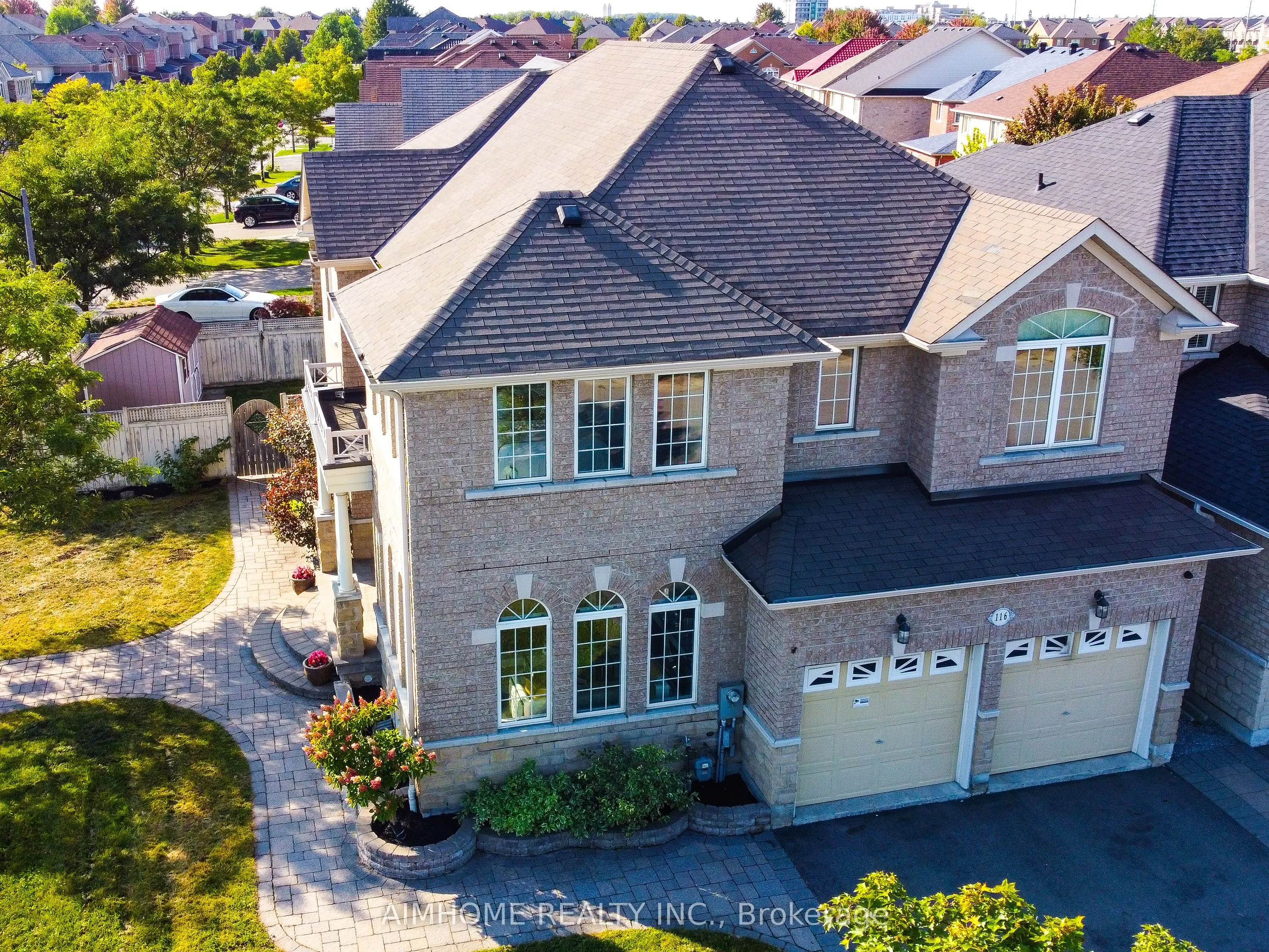 116 Landsdown Crescent