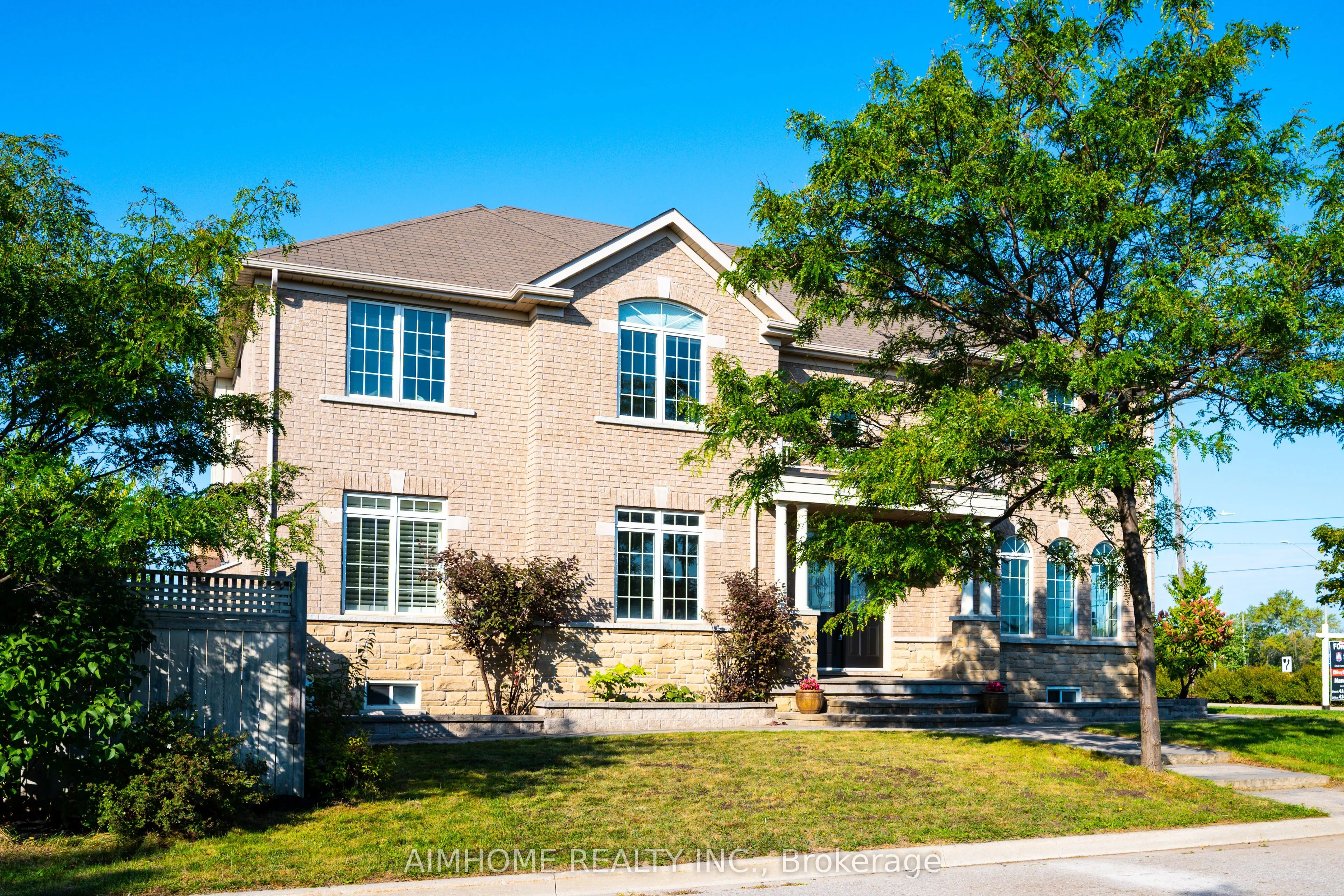 116 Landsdown Crescent