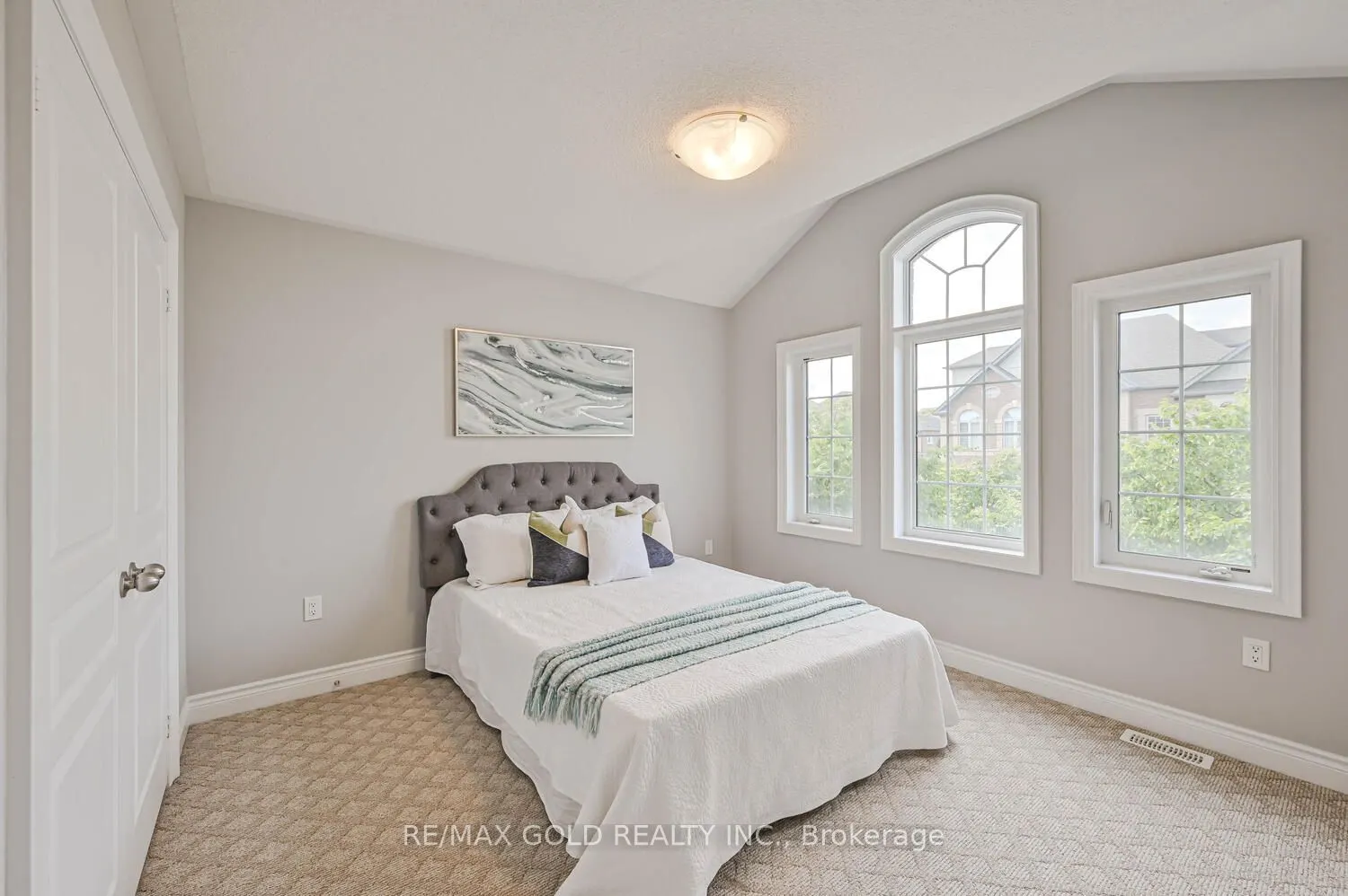 238 Kincardine Street