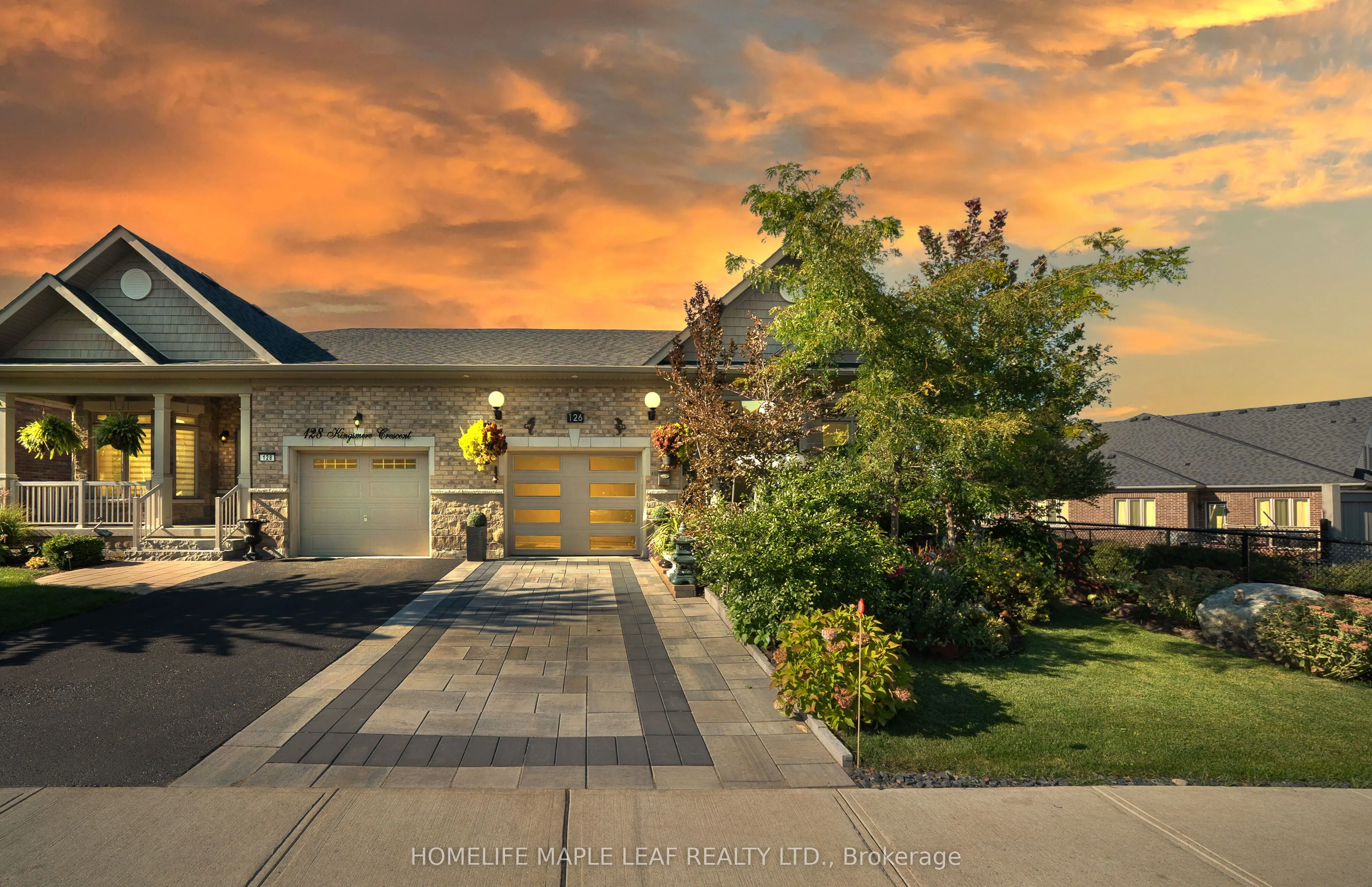 126 Kingsmere Crescent