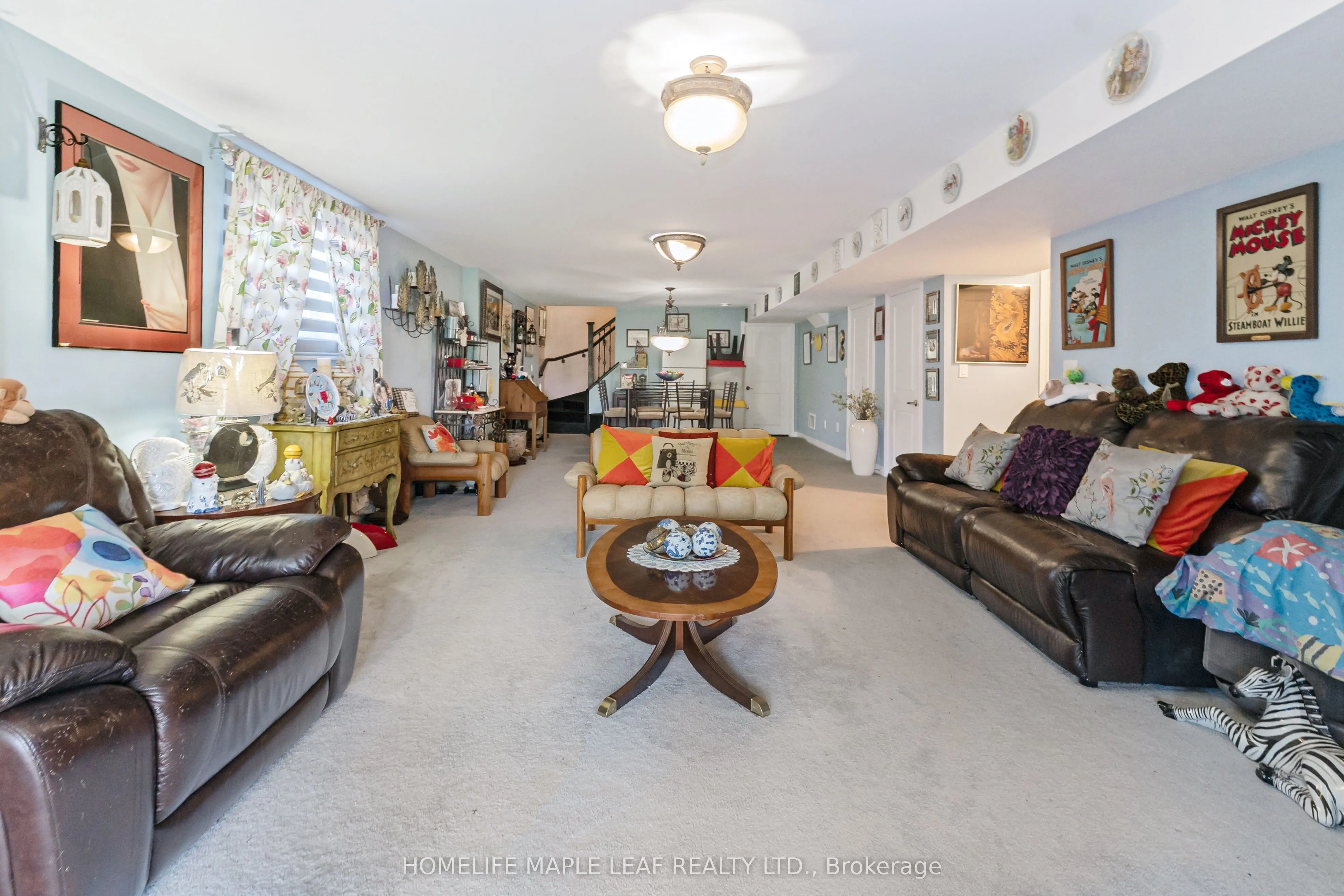 126 Kingsmere Crescent