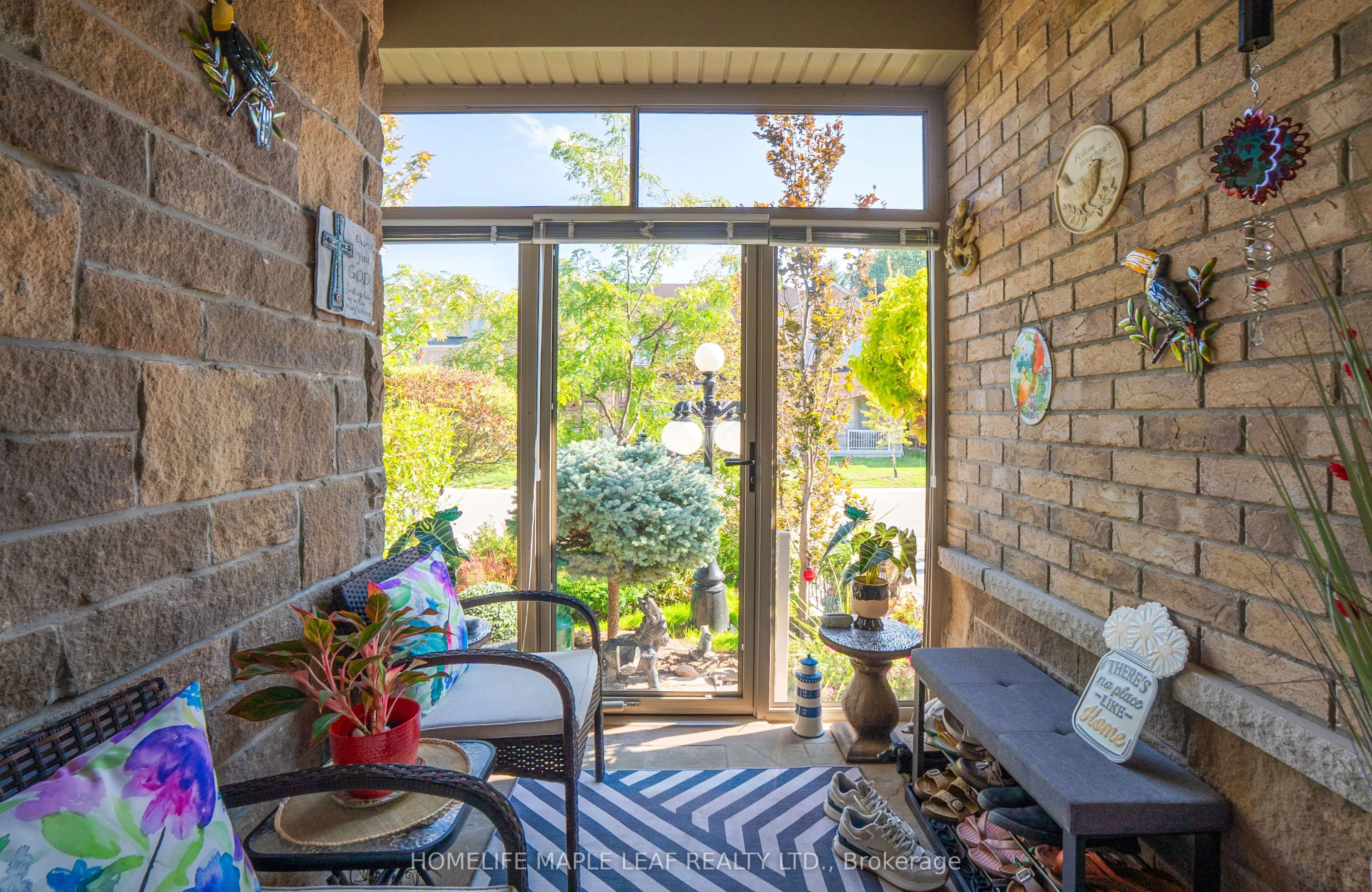 126 Kingsmere Crescent
