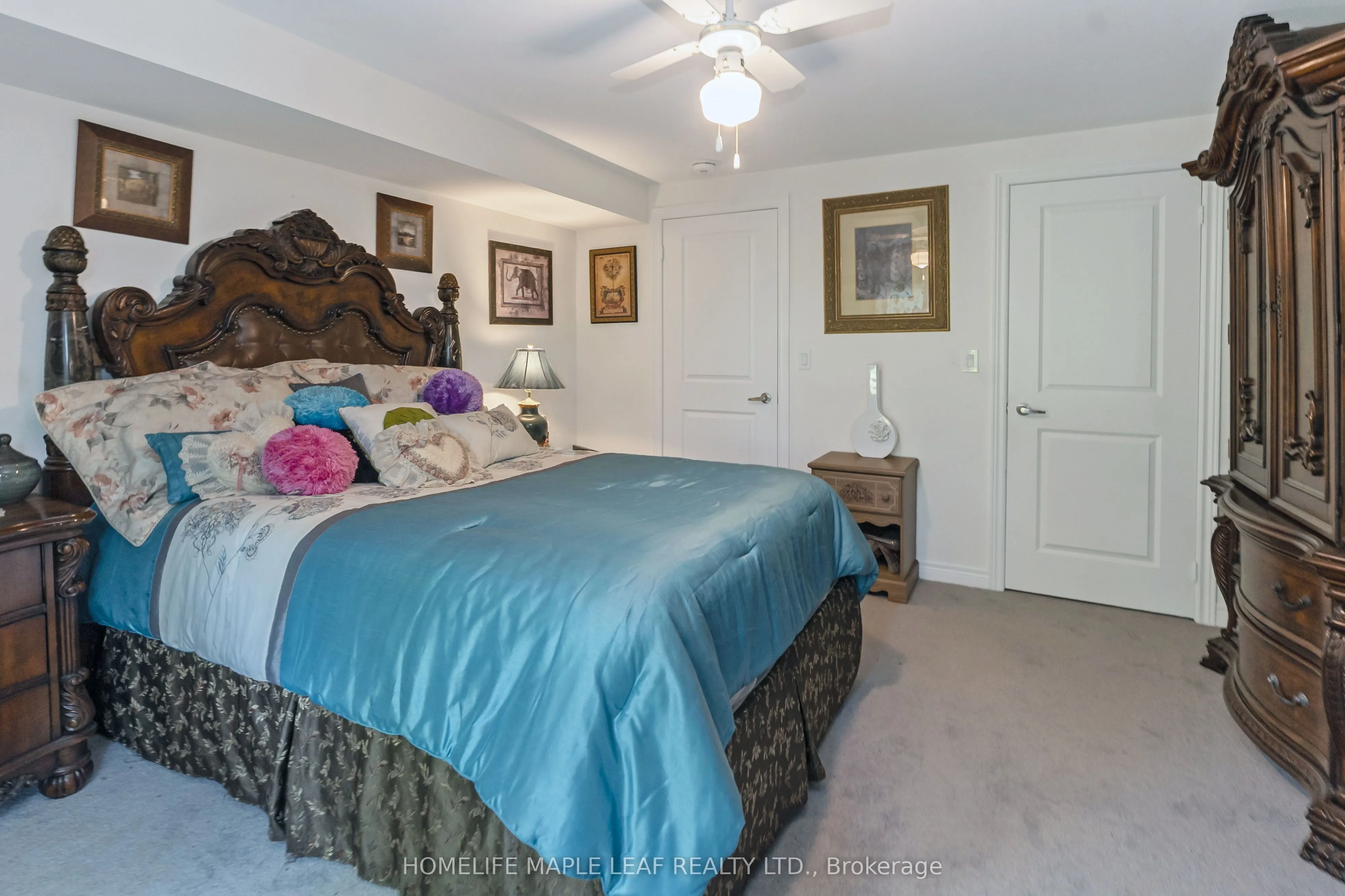 126 Kingsmere Crescent