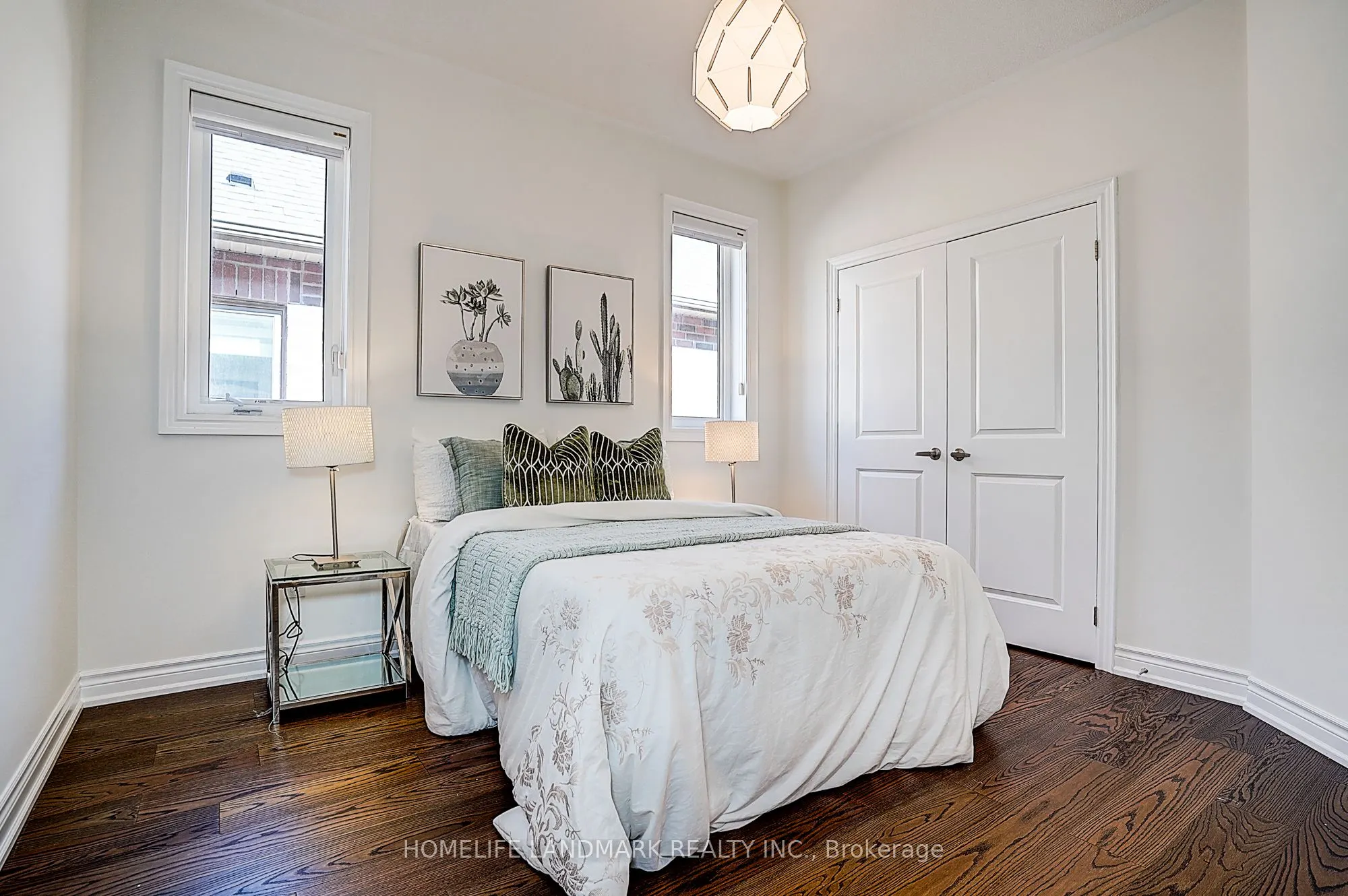 42 Mallery Street