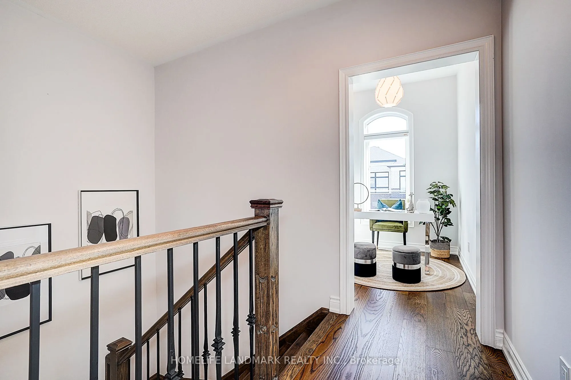 42 Mallery Street