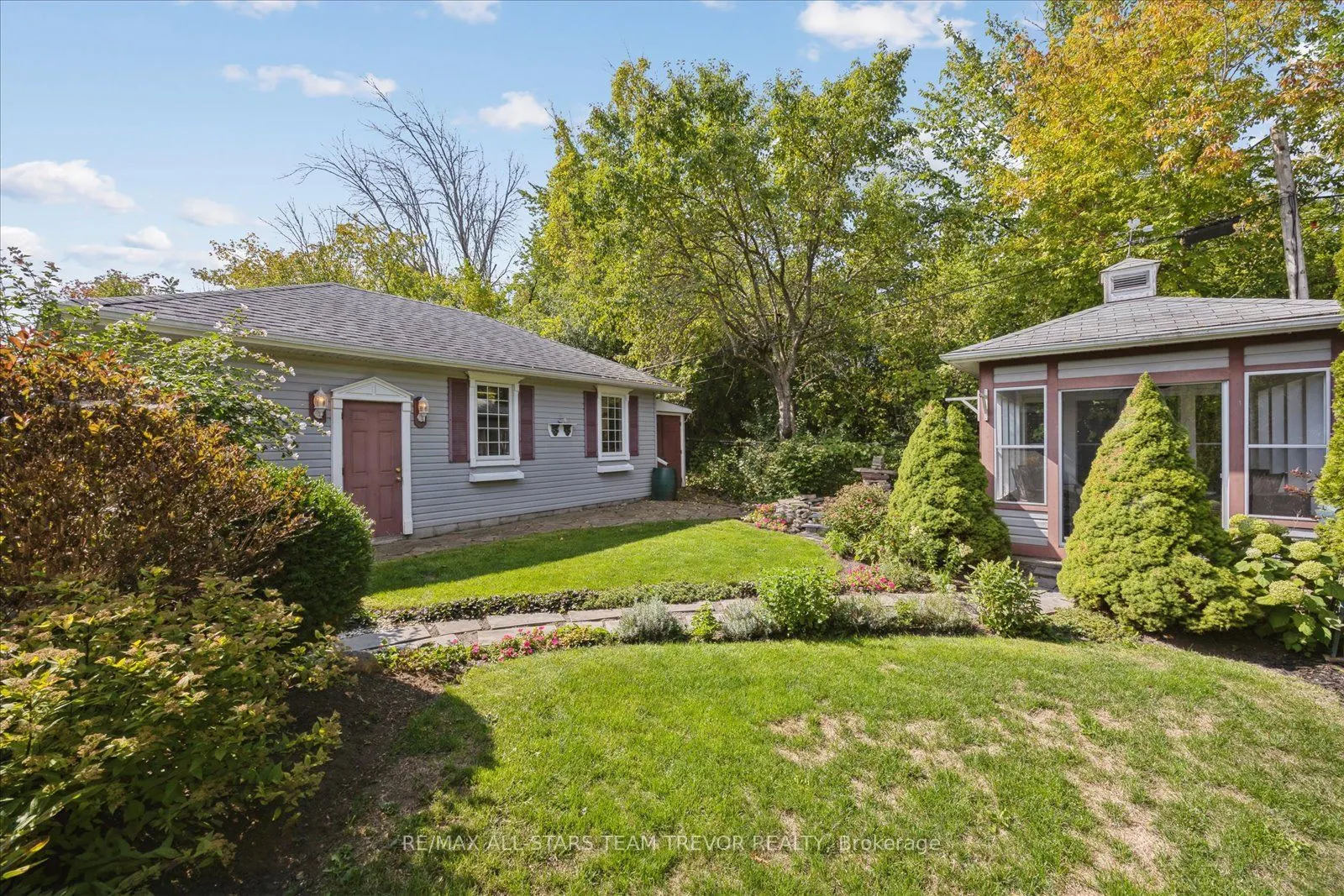 830 Norval Road