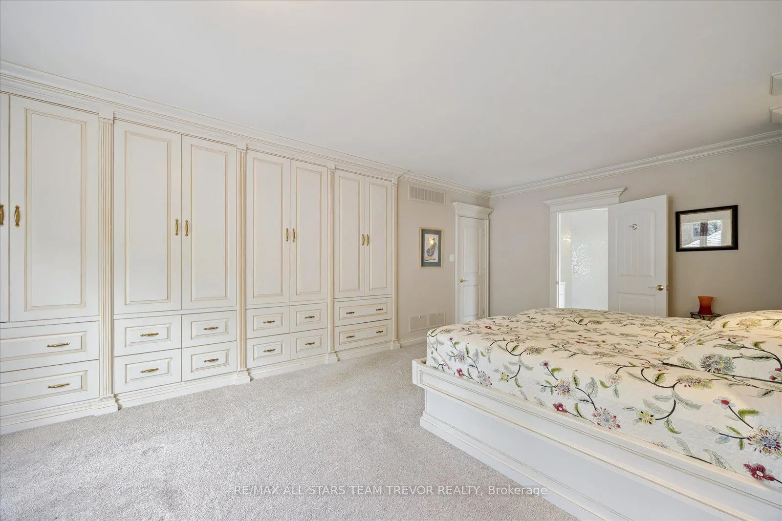 830 Norval Road