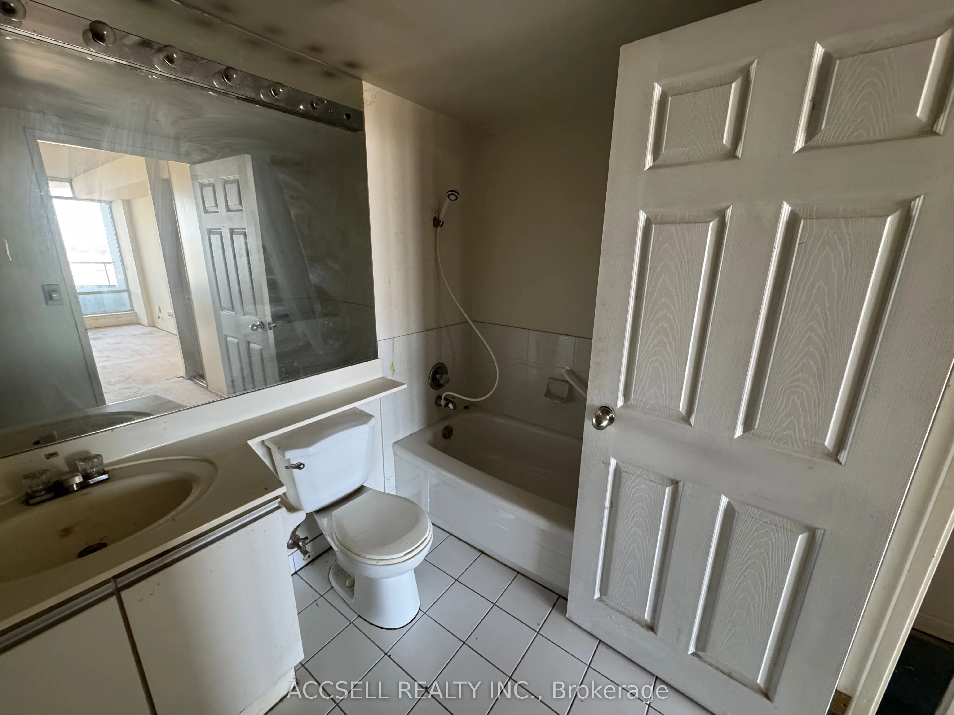 120 Promenade Circle, #1206