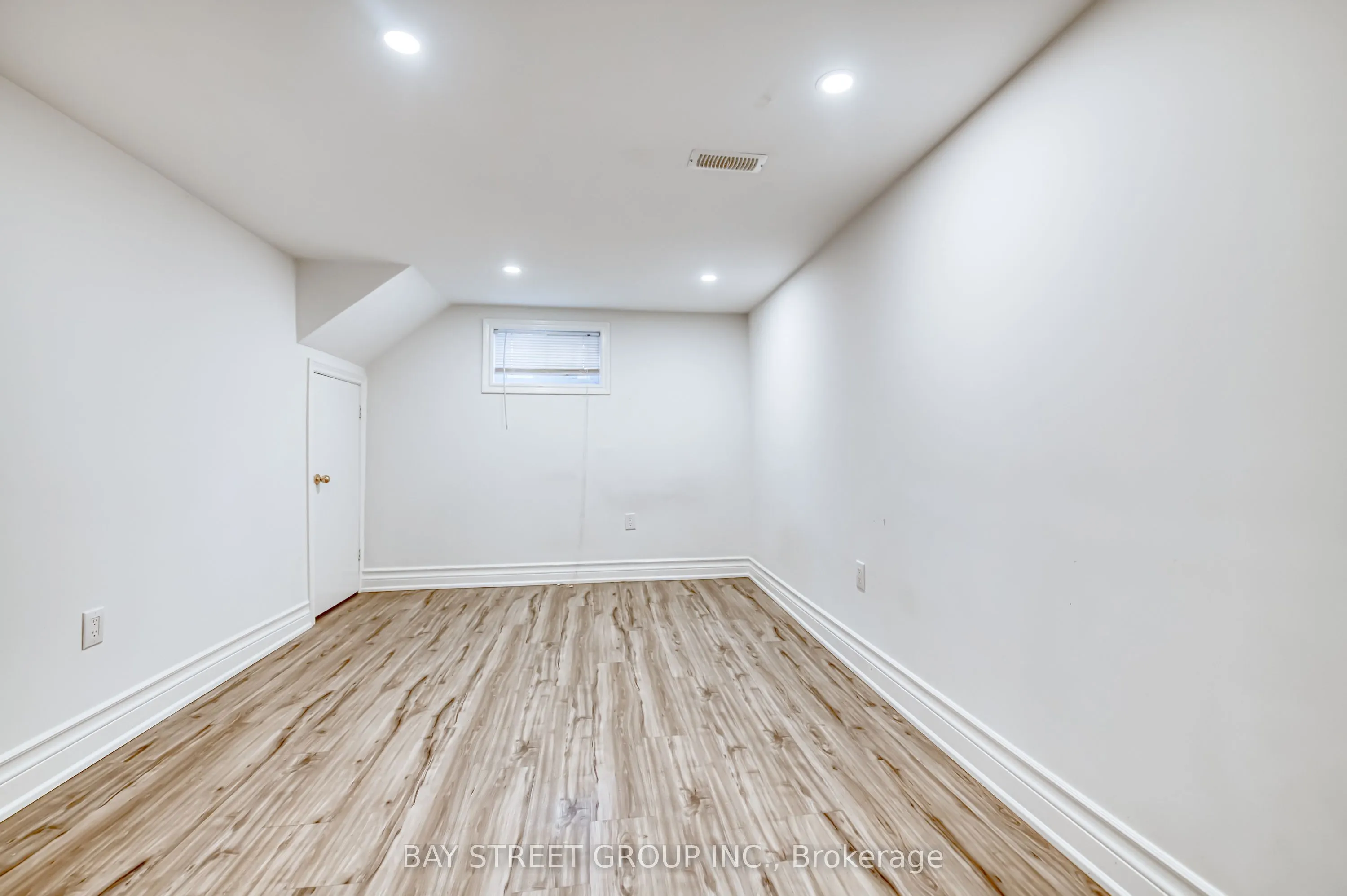 99 Cherrywood Drive, #Bsmt