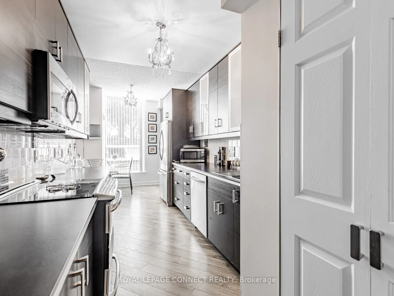 7905 Bayview Avenue, #122