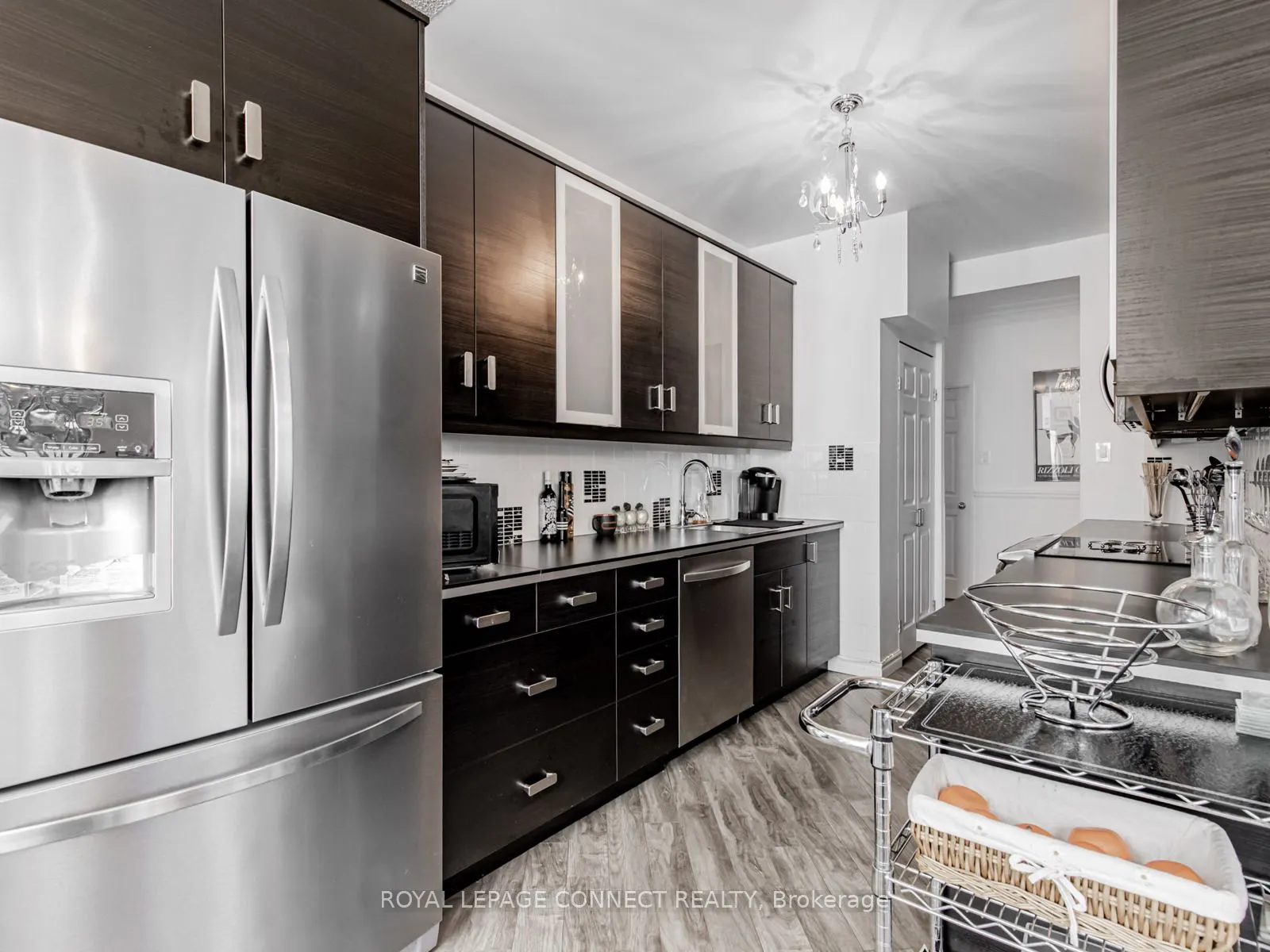 7905 Bayview Avenue, #122