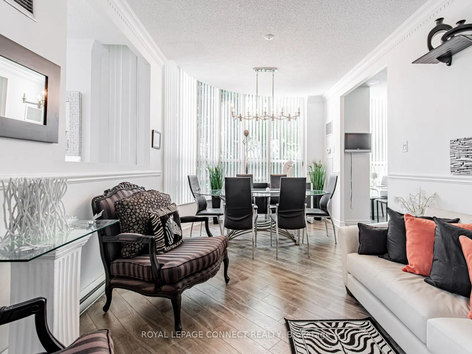 7905 Bayview Avenue, #122