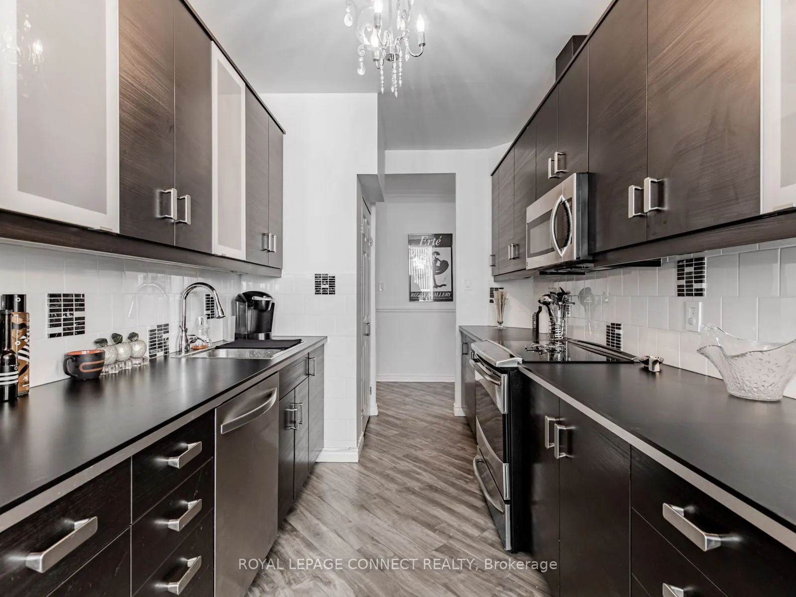 7905 Bayview Avenue, #122
