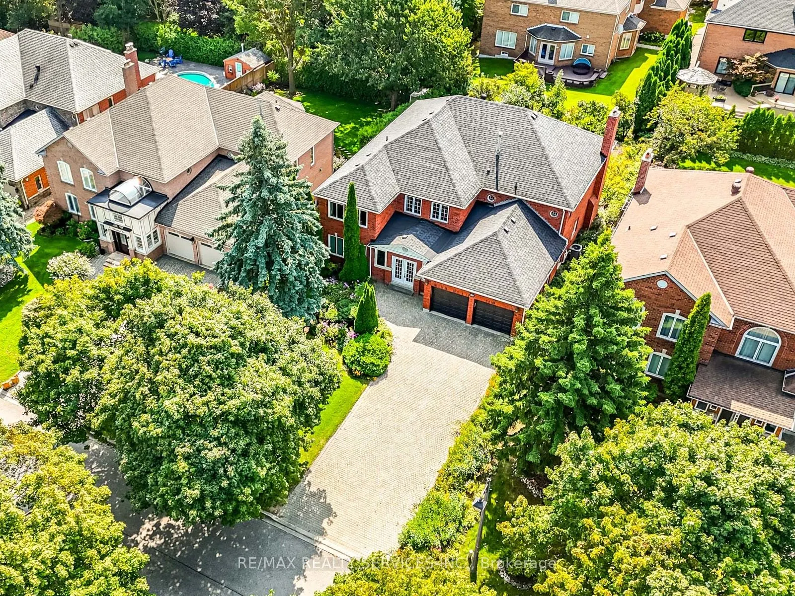 59 Chadwick Crescent