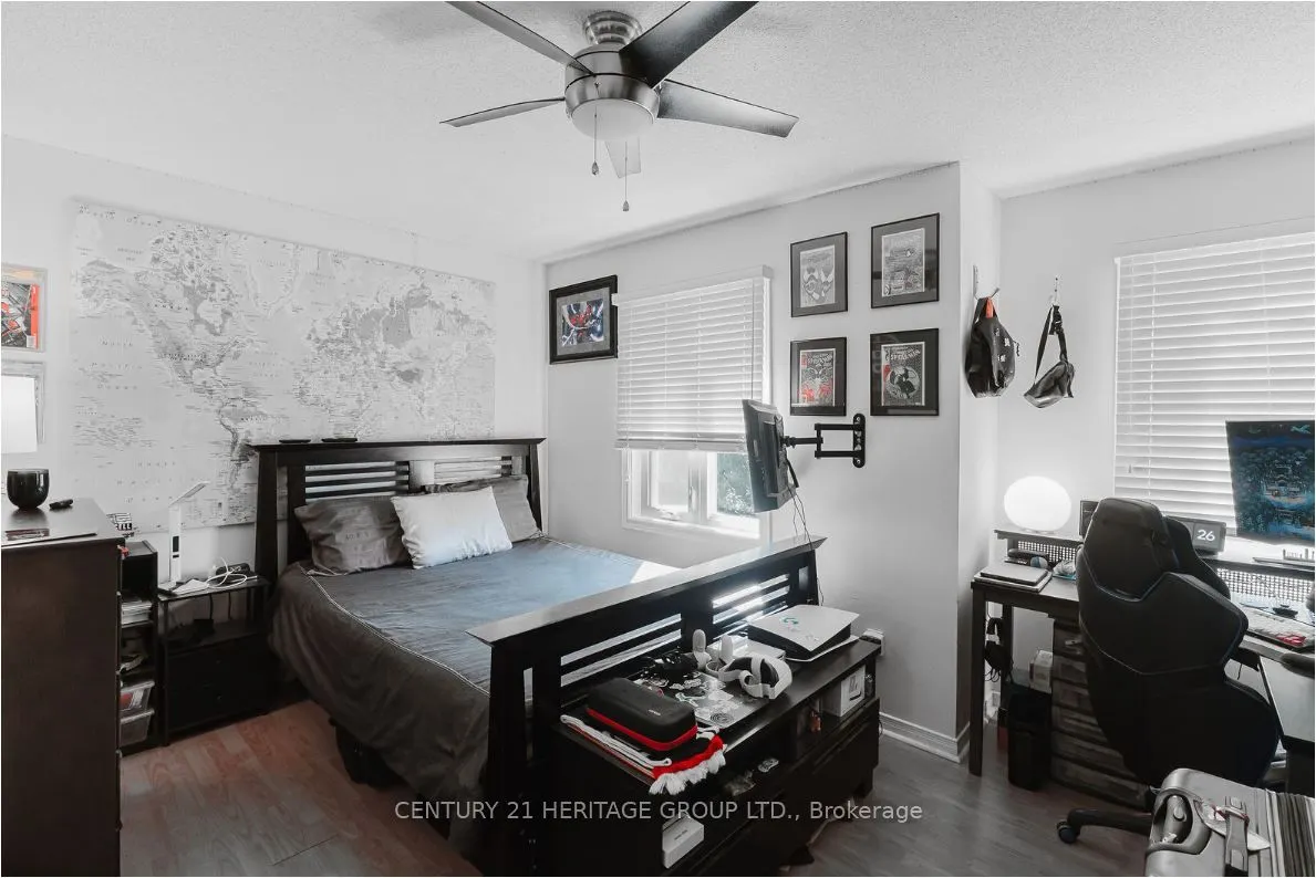 147 Pentland Crescent