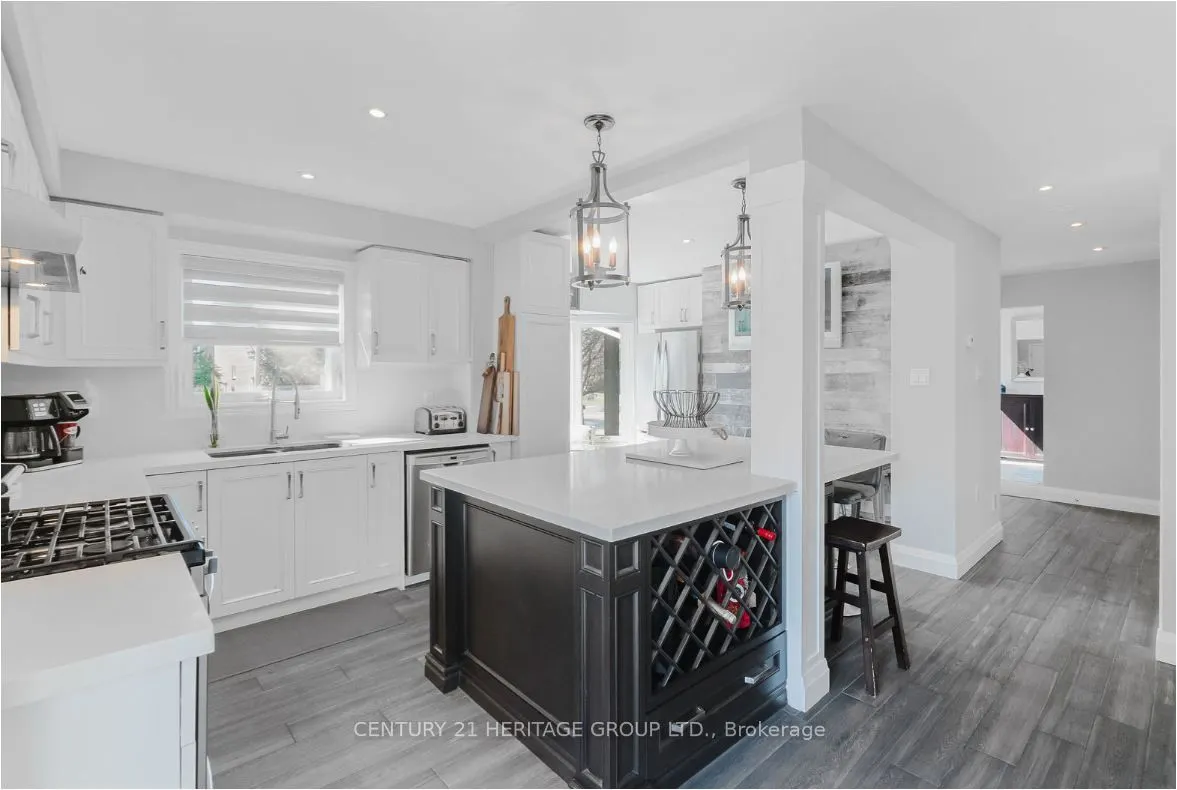 147 Pentland Crescent
